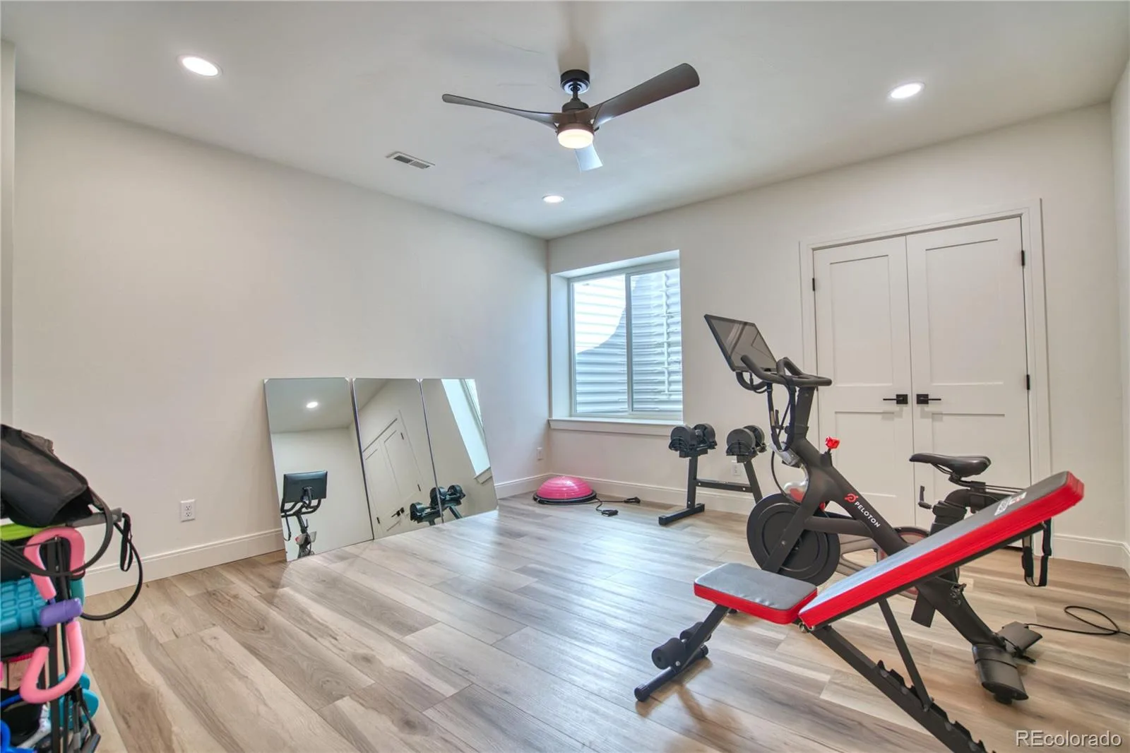 8102 Dreamers Ridge Road Longmont CO 80504 | MLS #REC5674681 08242026153352 1600 37