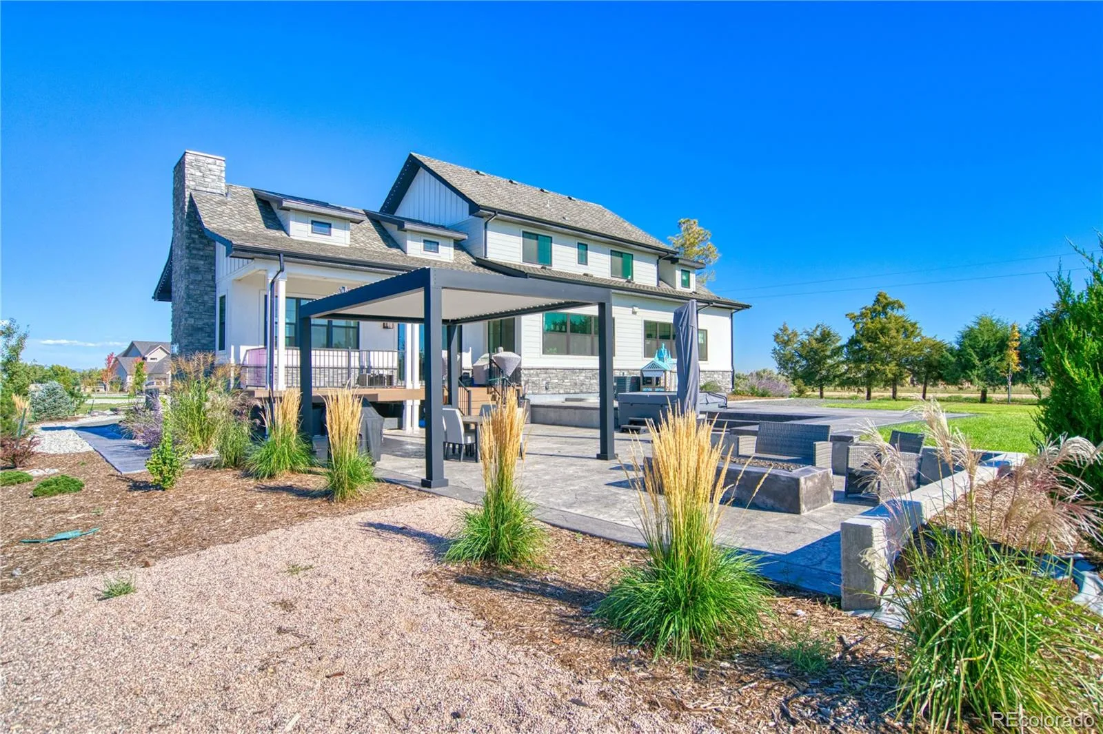 8102 Dreamers Ridge Road Longmont CO 80504 | MLS #REC5674681 08242026153352 1600 39