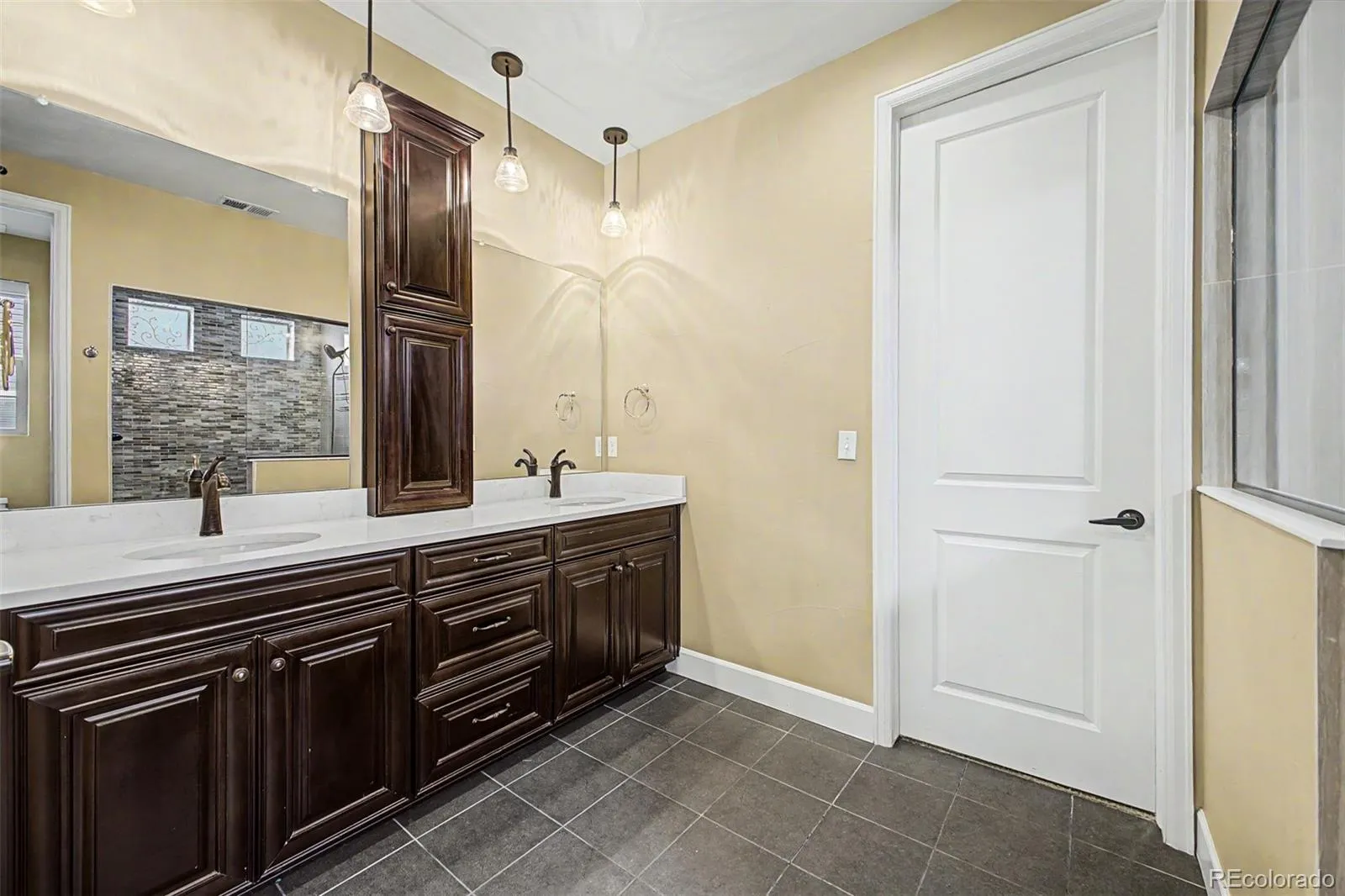 23643 E Chenango Place Aurora CO 80016 MLS #REC5675124 05222026221238 1600 19