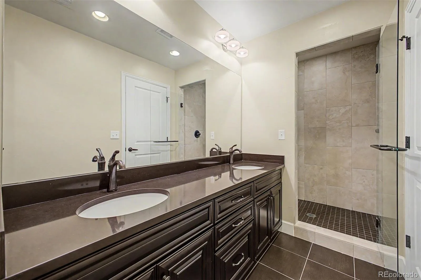 23643 E Chenango Place Aurora CO 80016 MLS #REC5675124 05222026221238 1600 31
