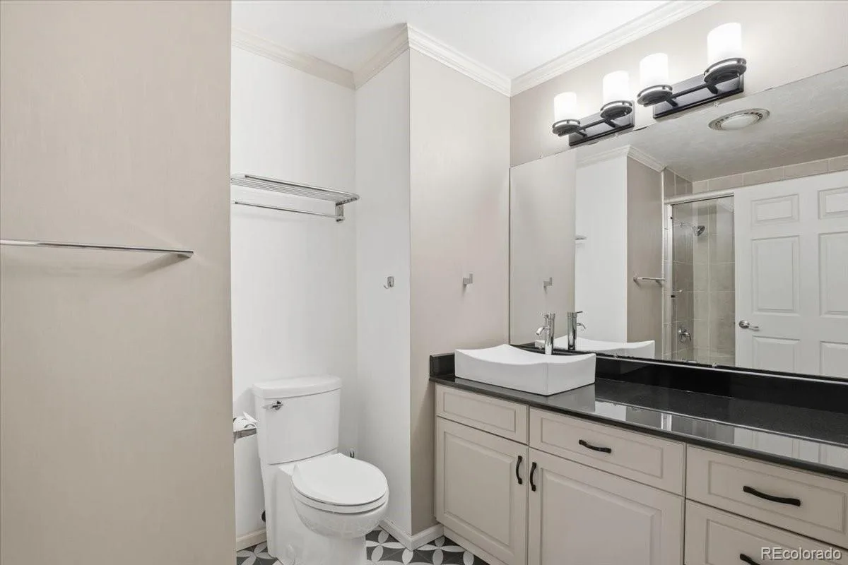 2956 S Fenton Street Denver CO 80227 MLS #REC5676602 07022026173445 1200 14