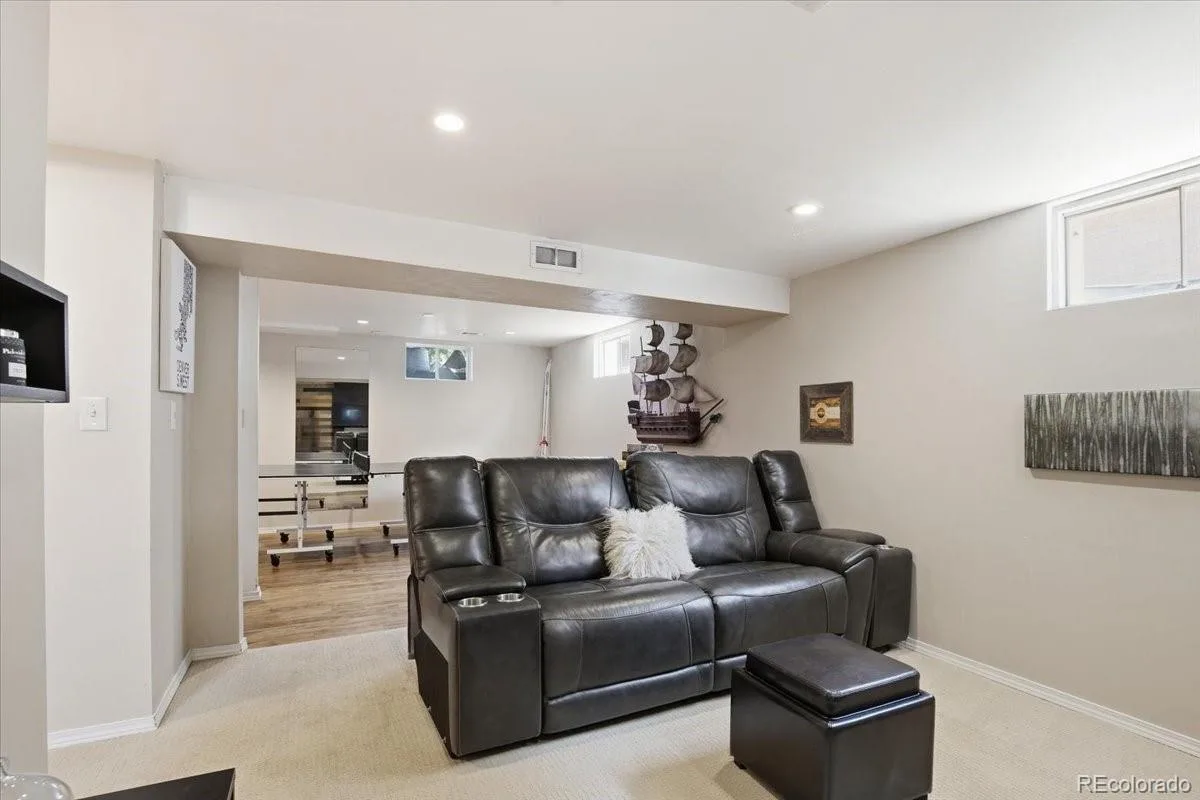 2956 S Fenton Street Denver CO 80227 MLS #REC5676602 07022026173445 1200 20