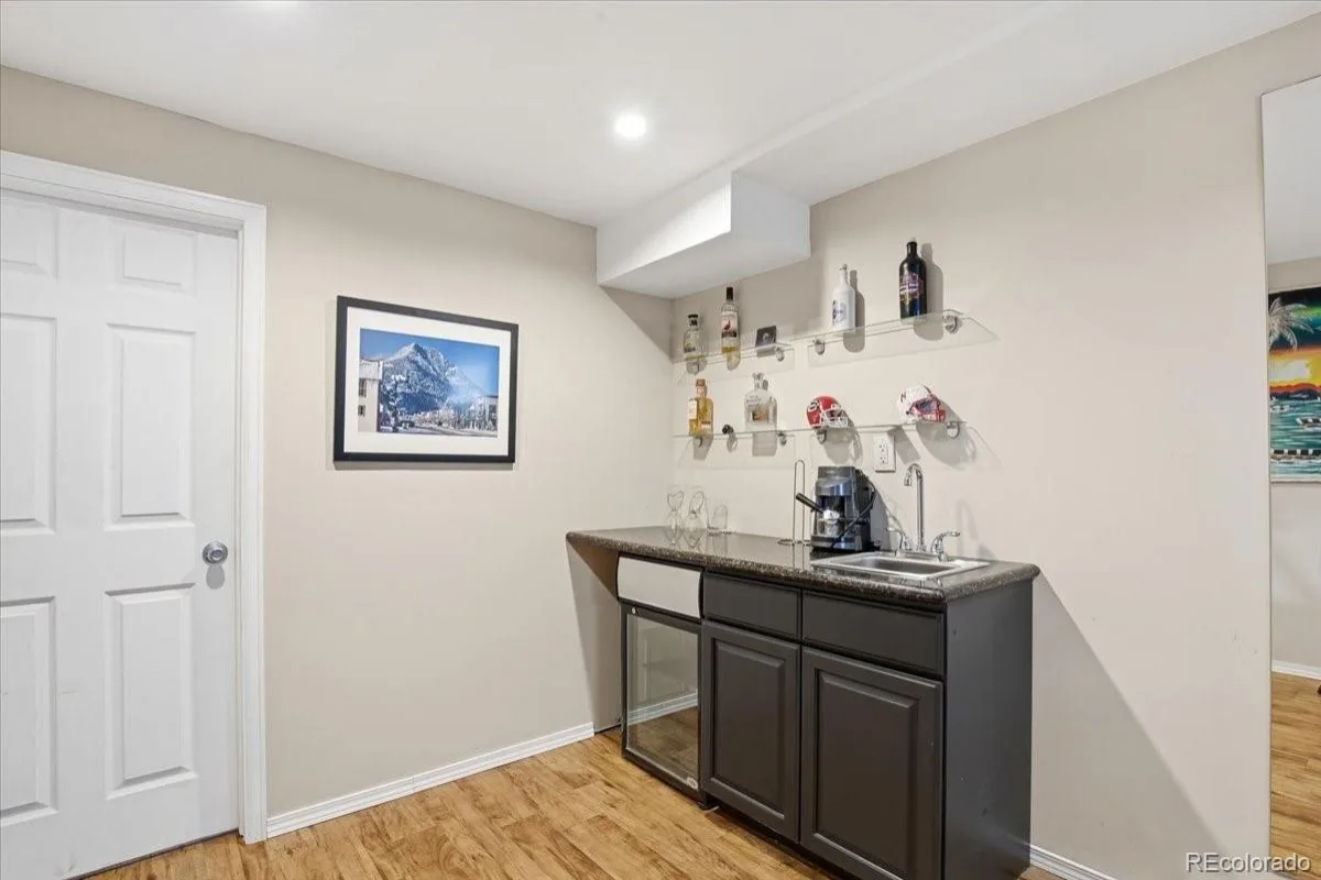 2956 S Fenton Street Denver CO 80227 MLS #REC5676602 07022026173445 1200 23