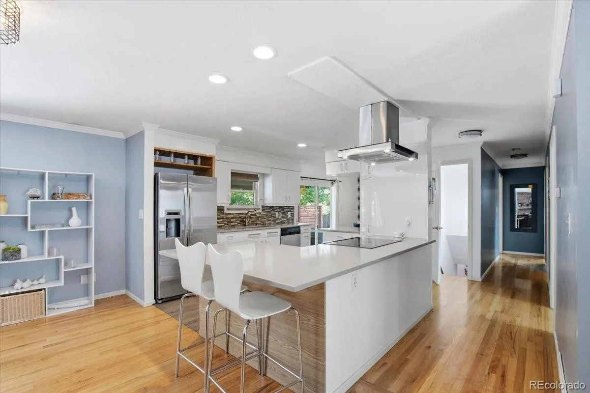 2956 S Fenton Street Denver CO 80227 MLS #REC5676602 07022026173445 1200 7