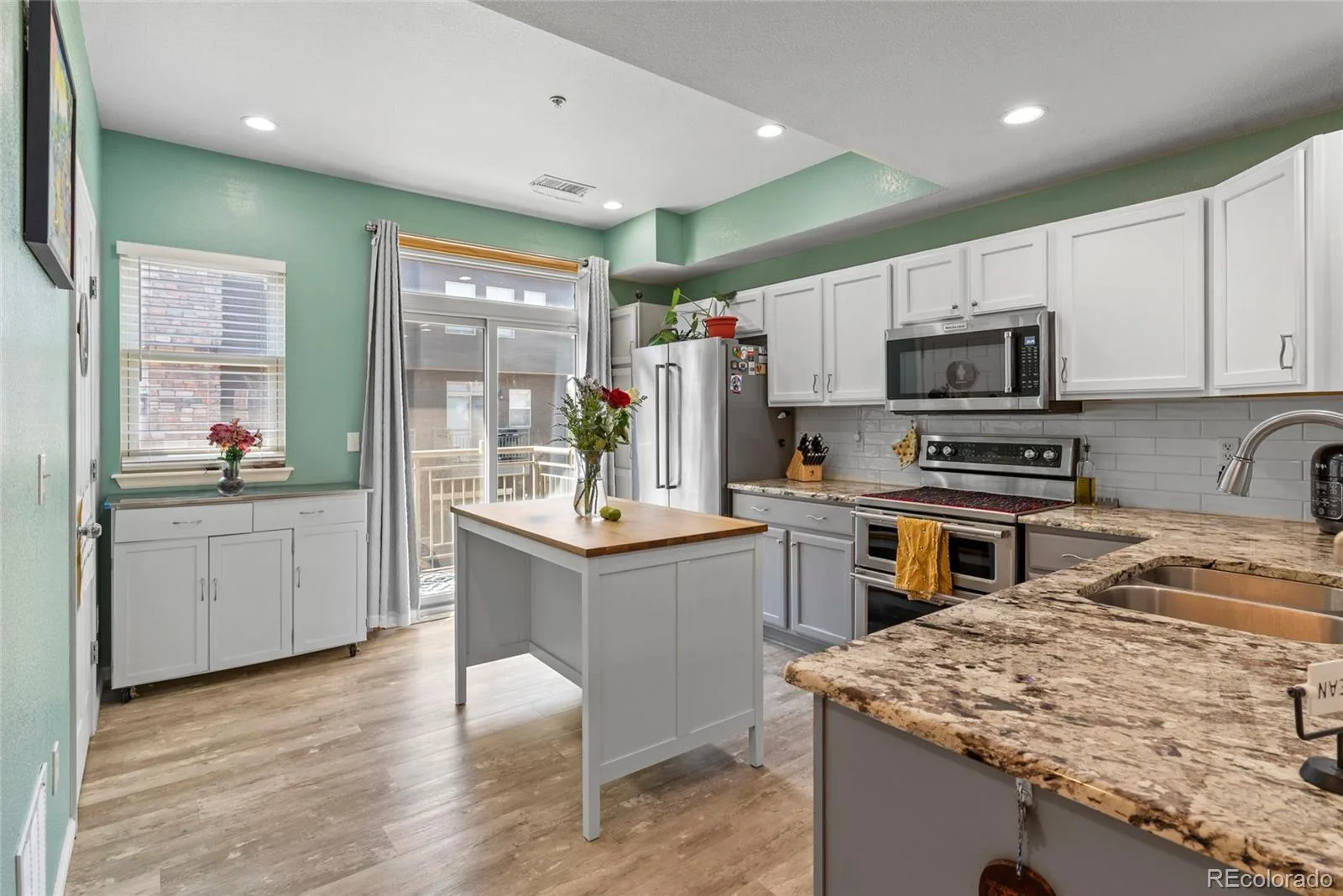 18727 E Yale Circle #D Aurora CO 80013 | MLS #REC5679565 07112026143235 1600 2
