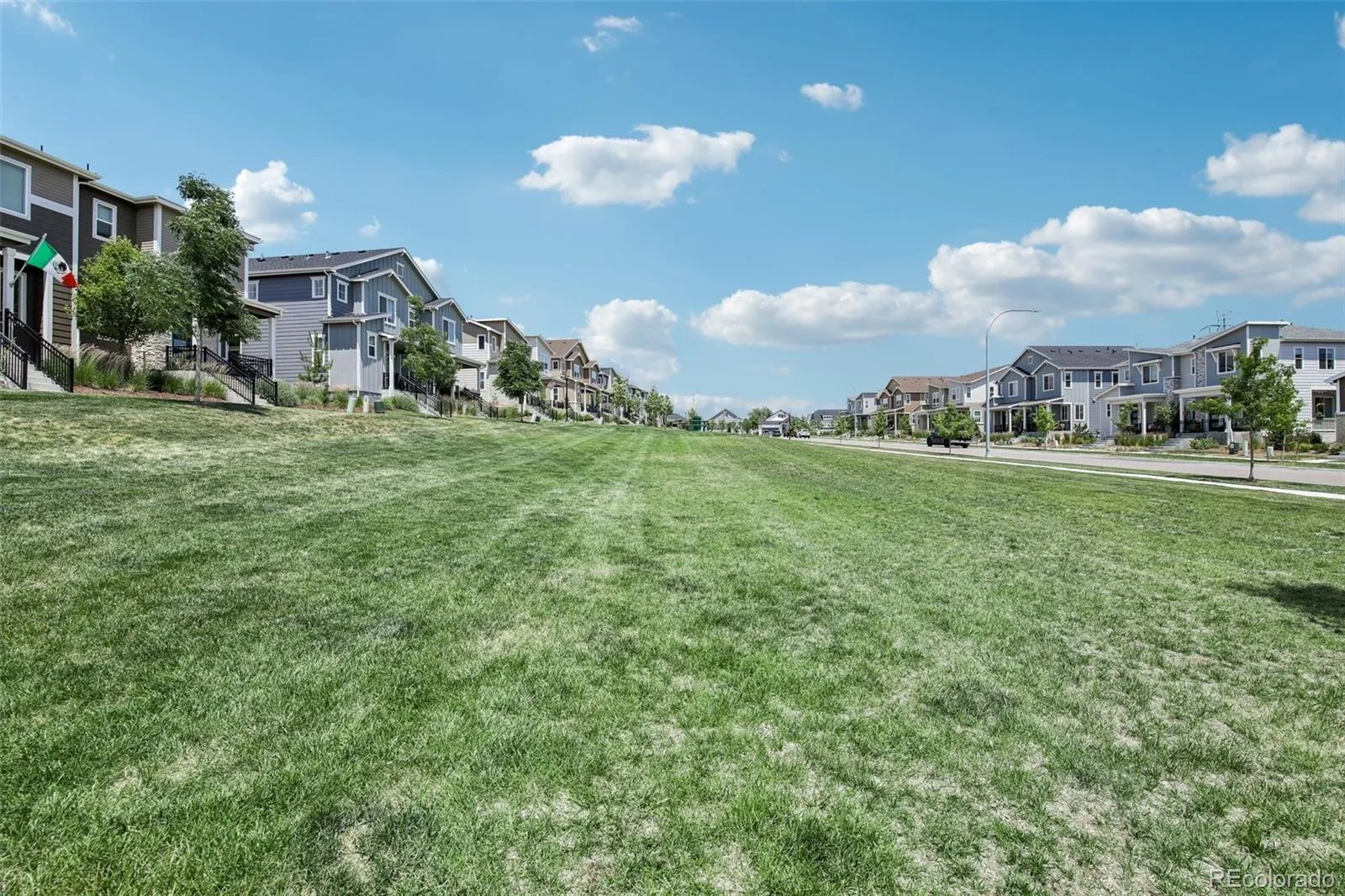 5195 Queen Court Arvada CO 80002 MLS #REC5679645 07032026152338 1600 34