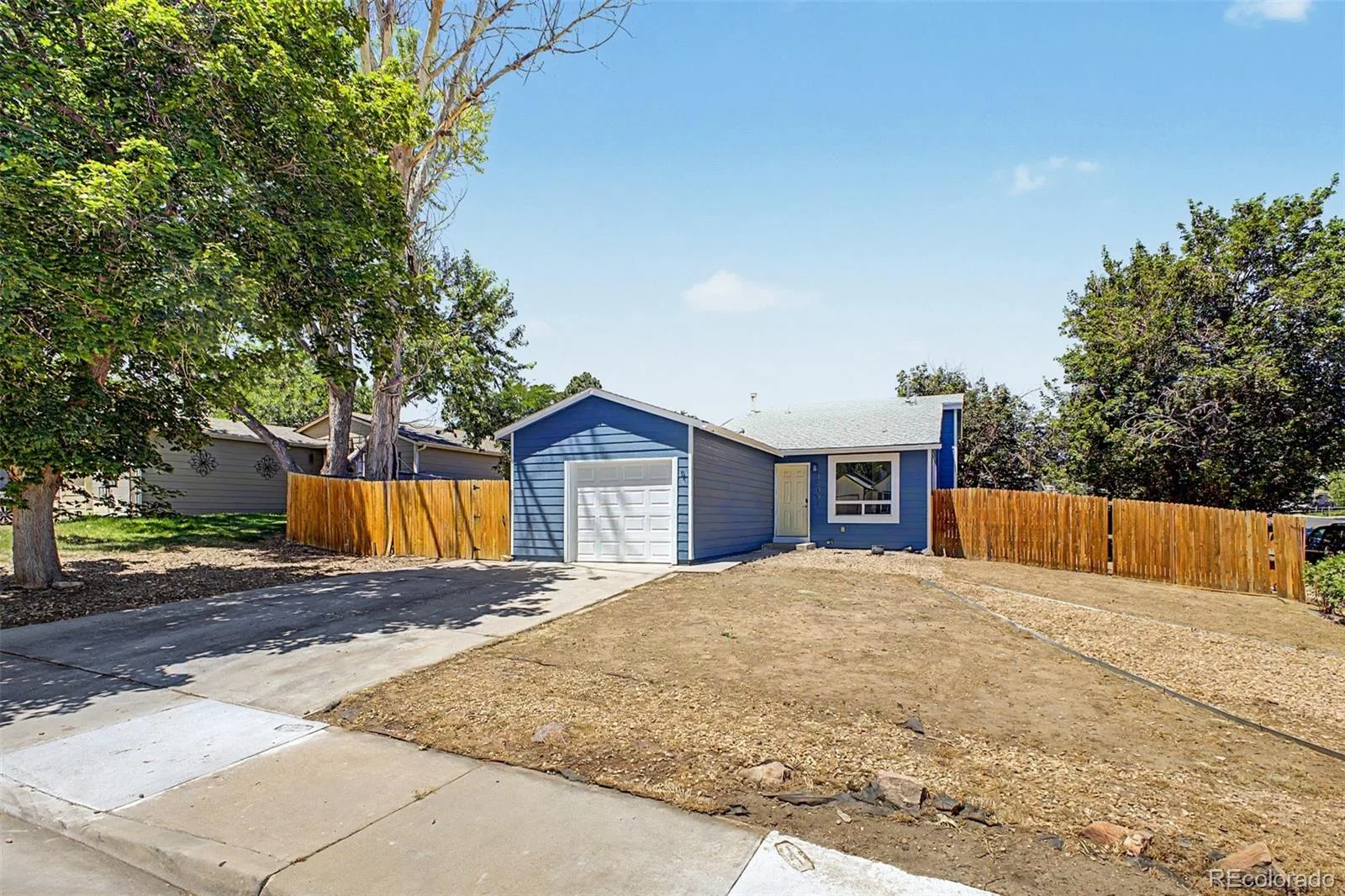 17391 E Layton Drive Aurora CO 80015 | MLS #REC5680002 07212026191102 1600 29