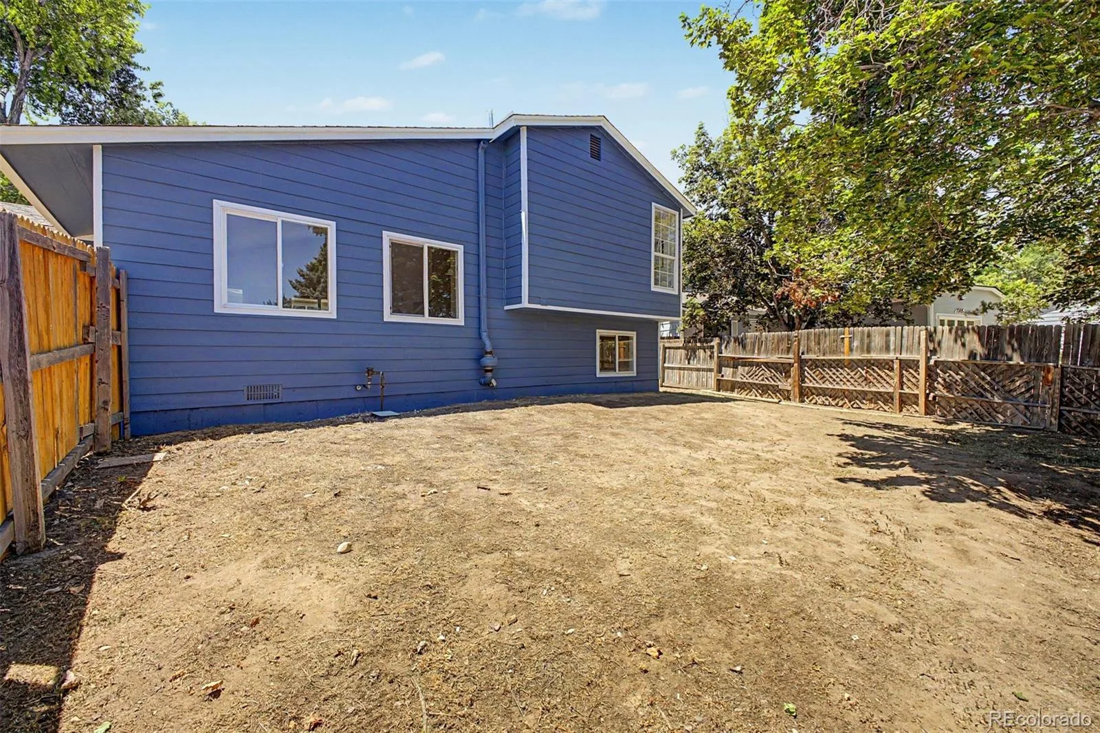 17391 E Layton Drive Aurora CO 80015 | MLS #REC5680002 07212026191102 1600 33