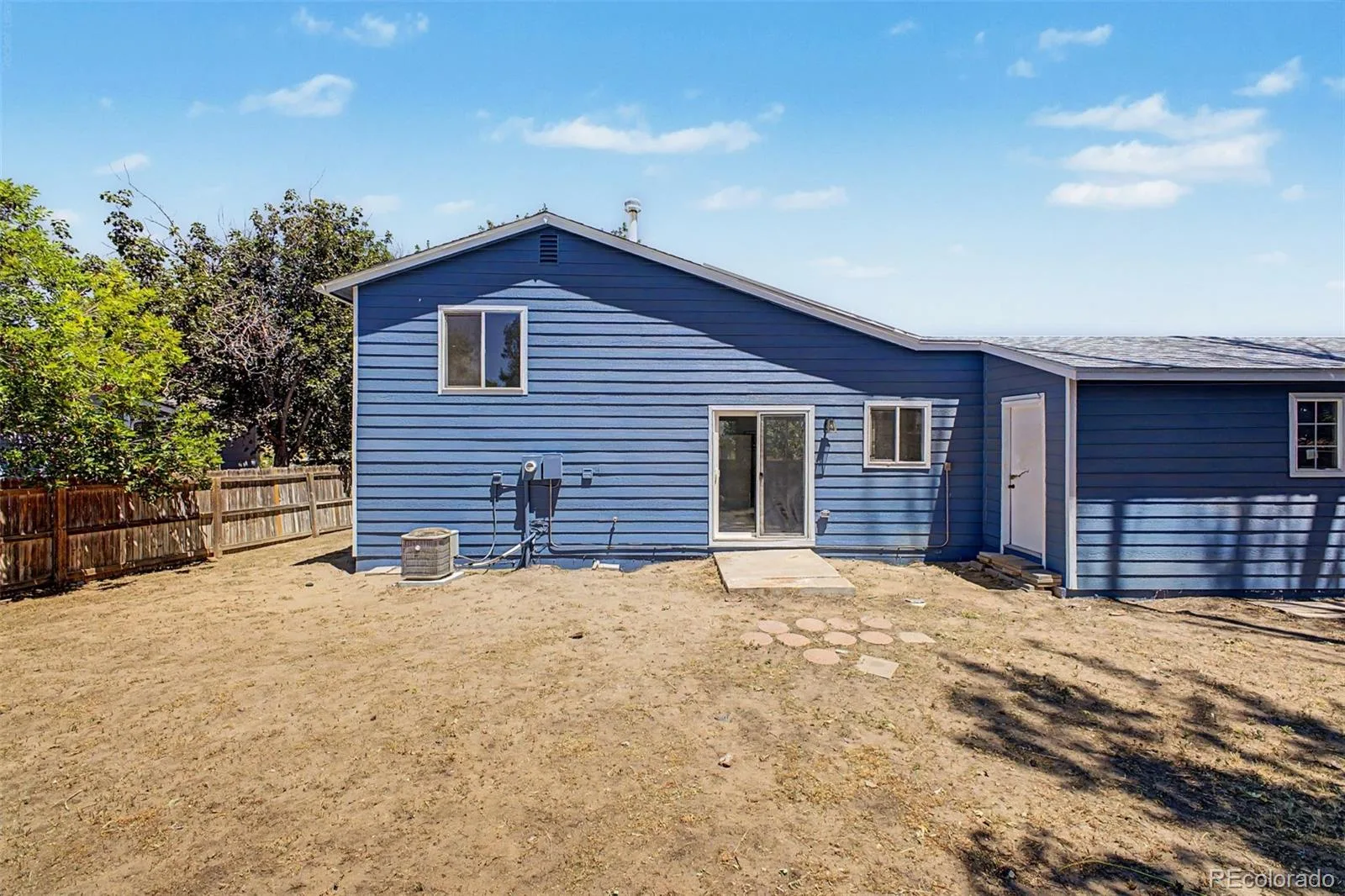 17391 E Layton Drive Aurora CO 80015 | MLS #REC5680002 07212026191102 1600 37