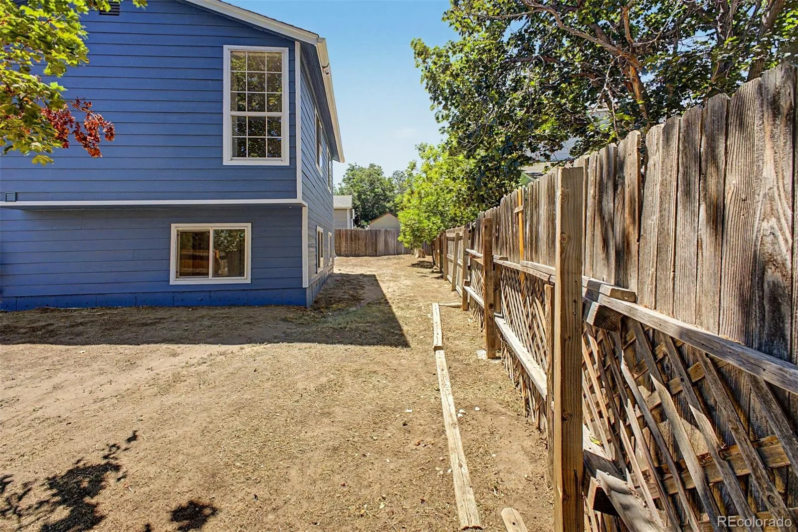 17391 E Layton Drive Aurora CO 80015 | MLS #REC5680002 07212026191102 1600 45