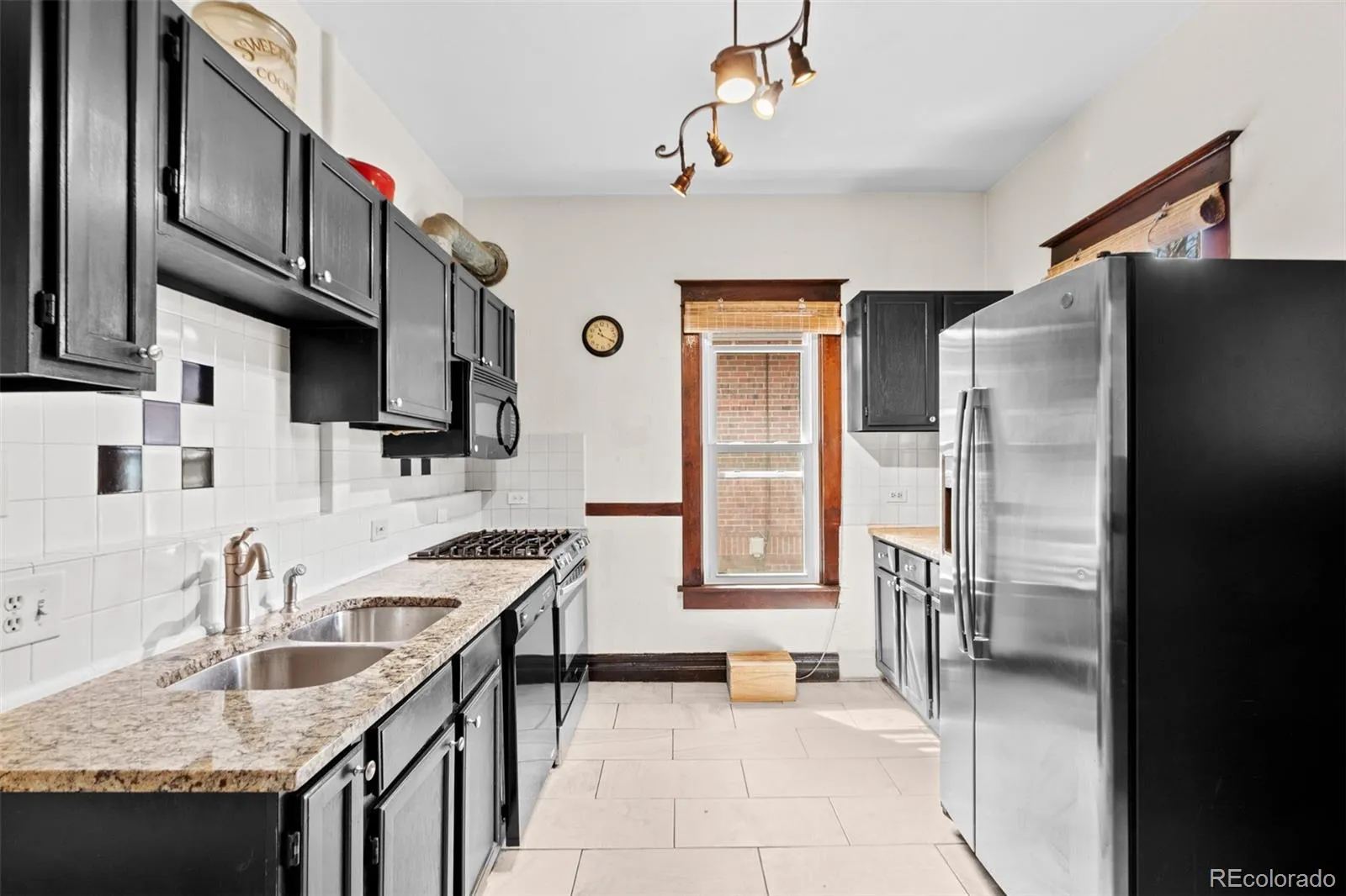 04142026152244 1600 13