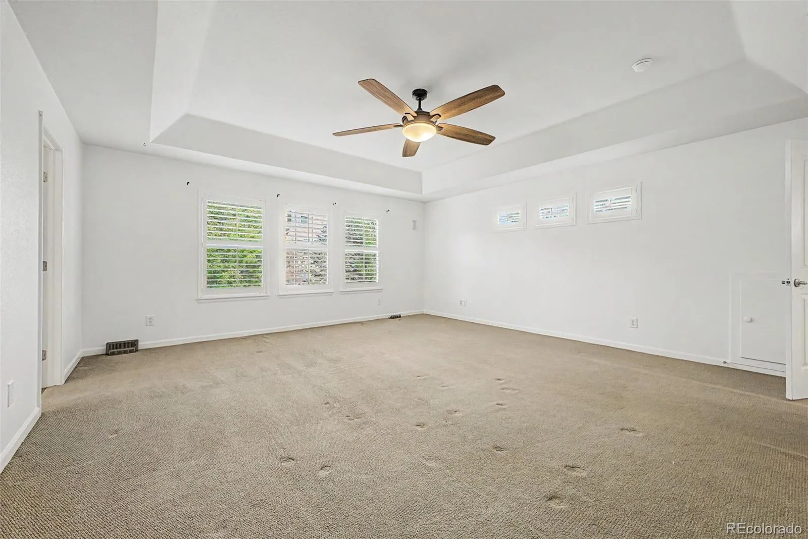6934 S Fultondale Circle Aurora CO 80016 MLS #REC5682566 05192026165830 1600 20