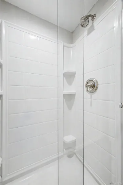 6934 S Fultondale Circle Aurora CO 80016 MLS #REC5682566 05192026165830 800 43