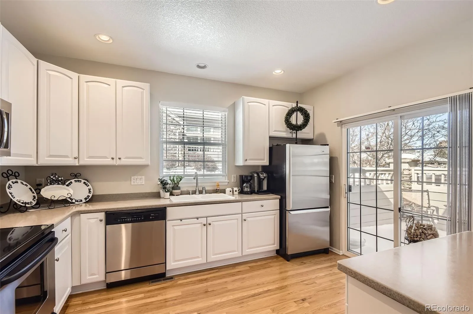 601 Clarendon Loop Castle Pines CO 80108 | MLS #REC5684057 07052026233326 1600 10