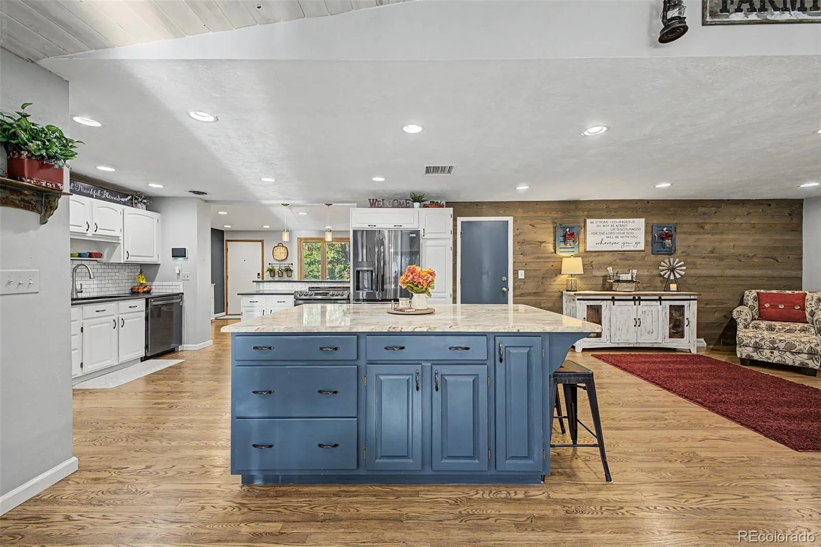 3105 S Beeler Street Denver CO 80231 | MLS #REC5684429 09232026004904 1600 10