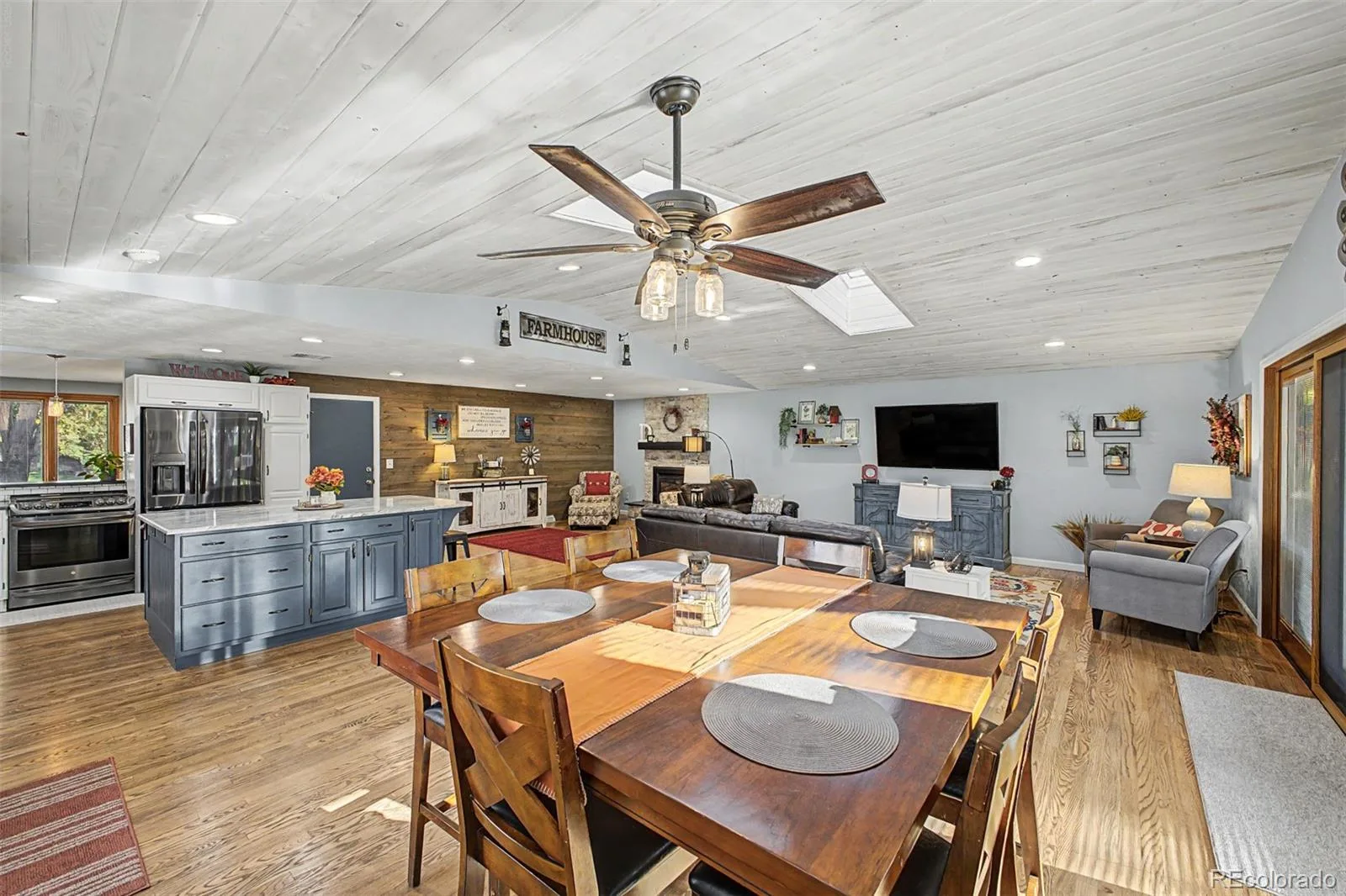 3105 S Beeler Street Denver CO 80231 | MLS #REC5684429 09232026004904 1600 11