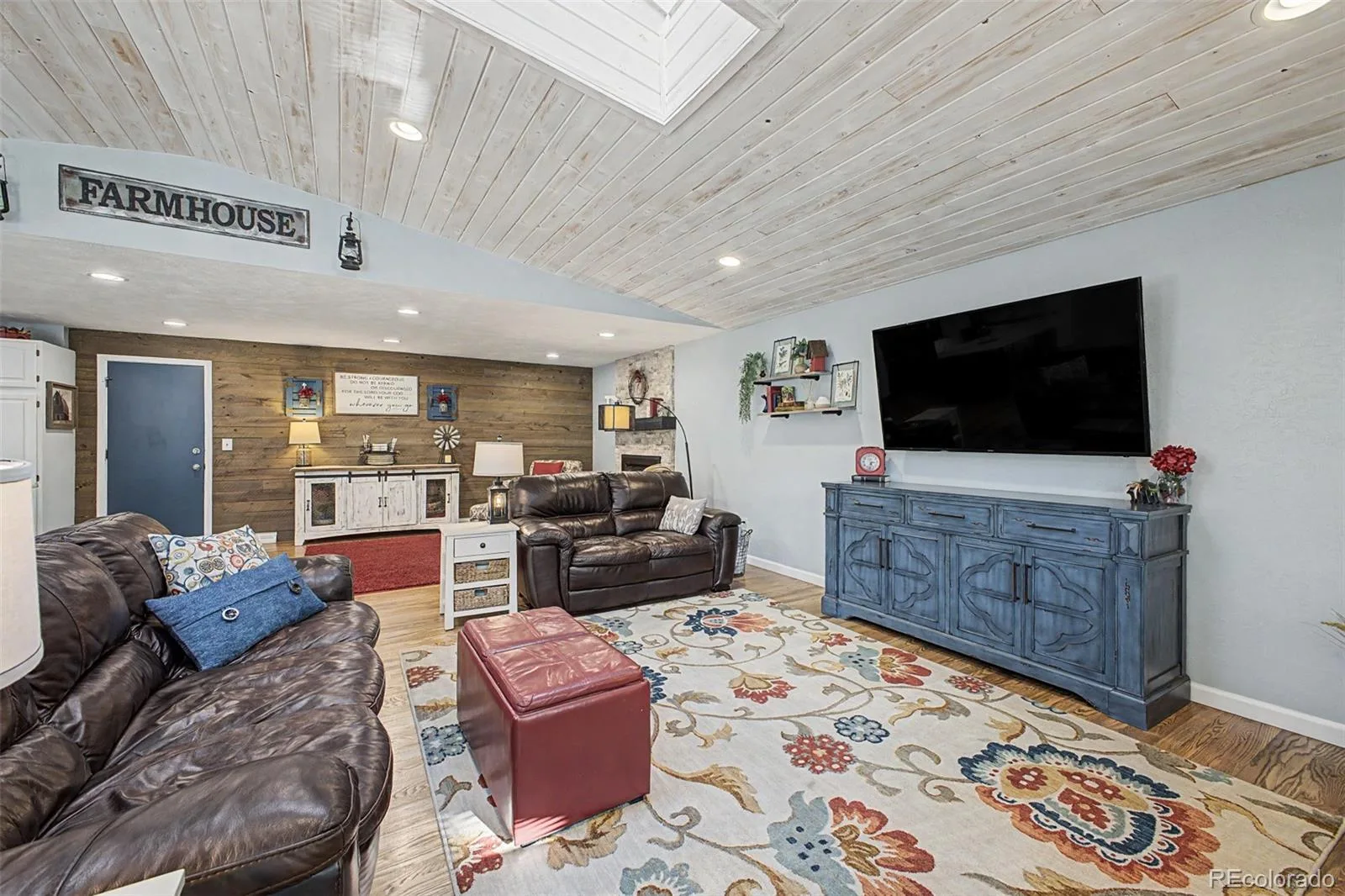 3105 S Beeler Street Denver CO 80231 | MLS #REC5684429 09232026004904 1600 13