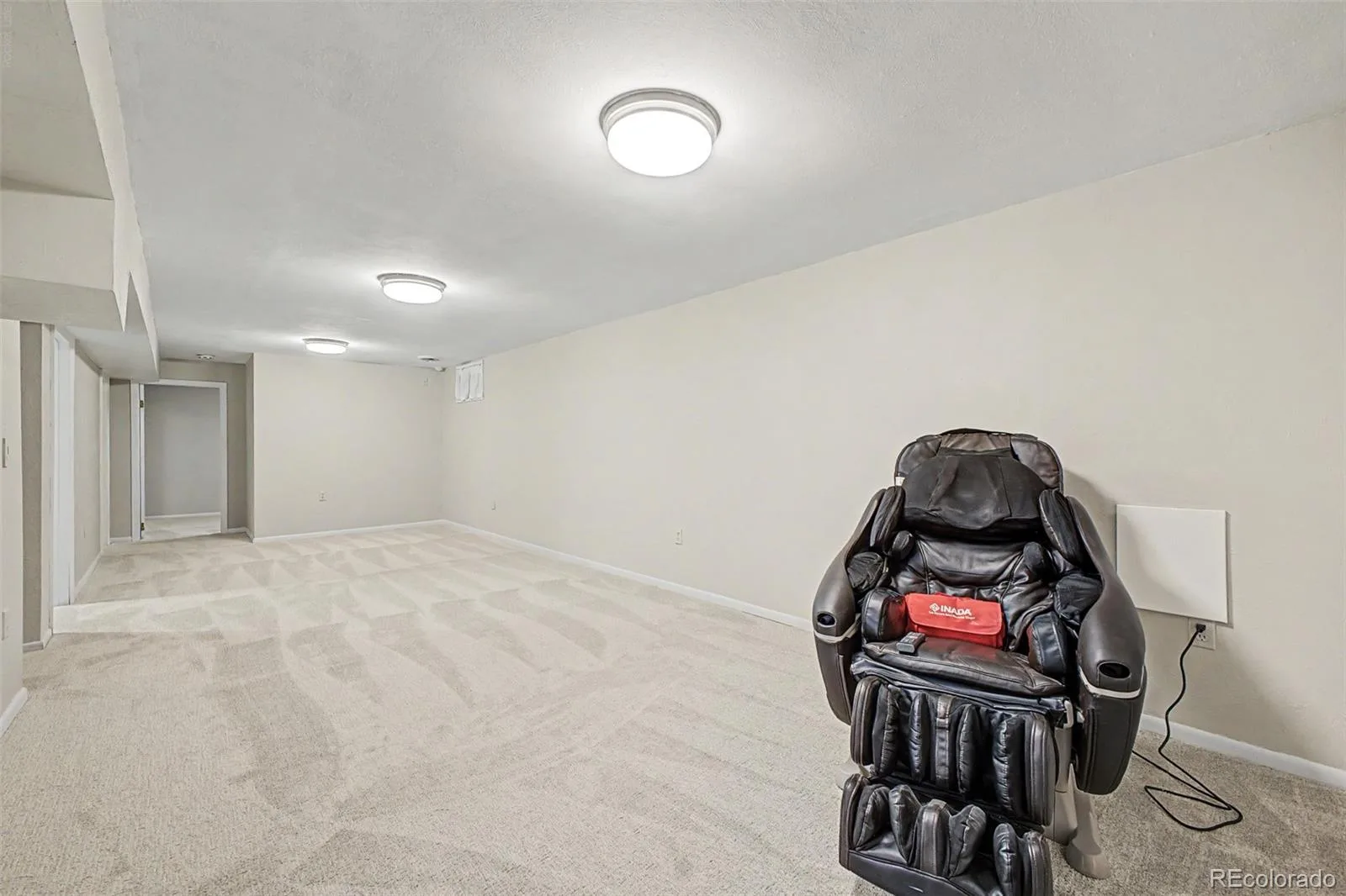 3105 S Beeler Street Denver CO 80231 | MLS #REC5684429 09232026004904 1600 33
