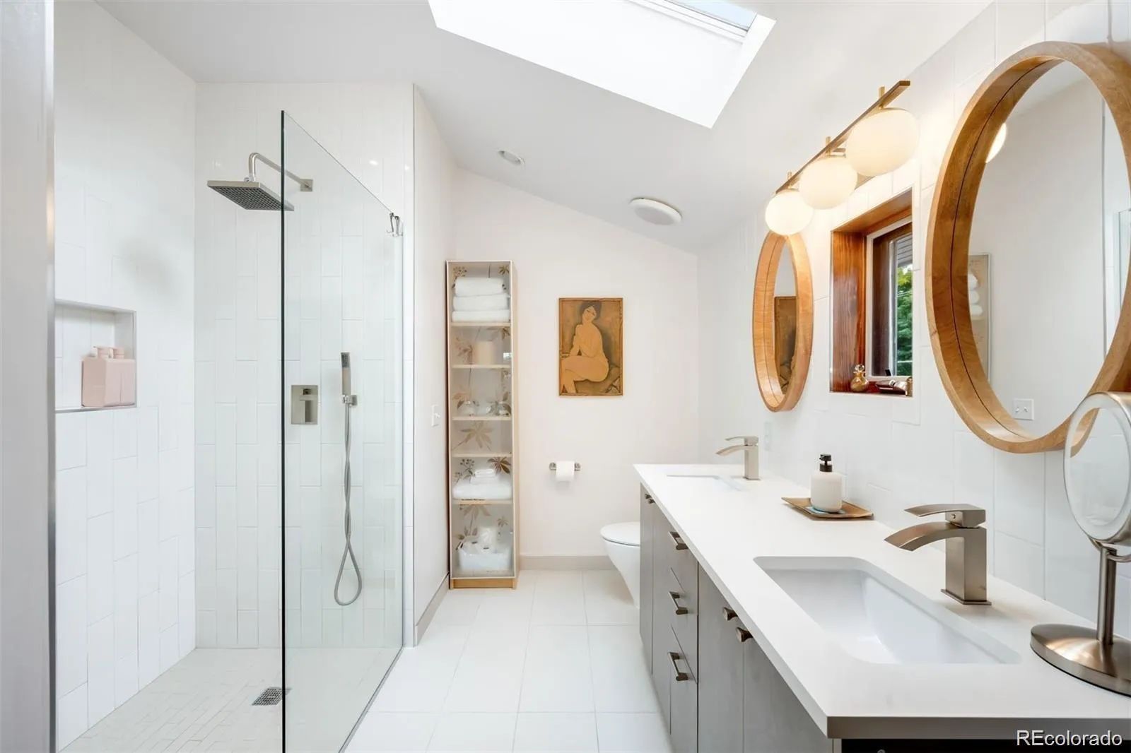 04072026012037 1600 12