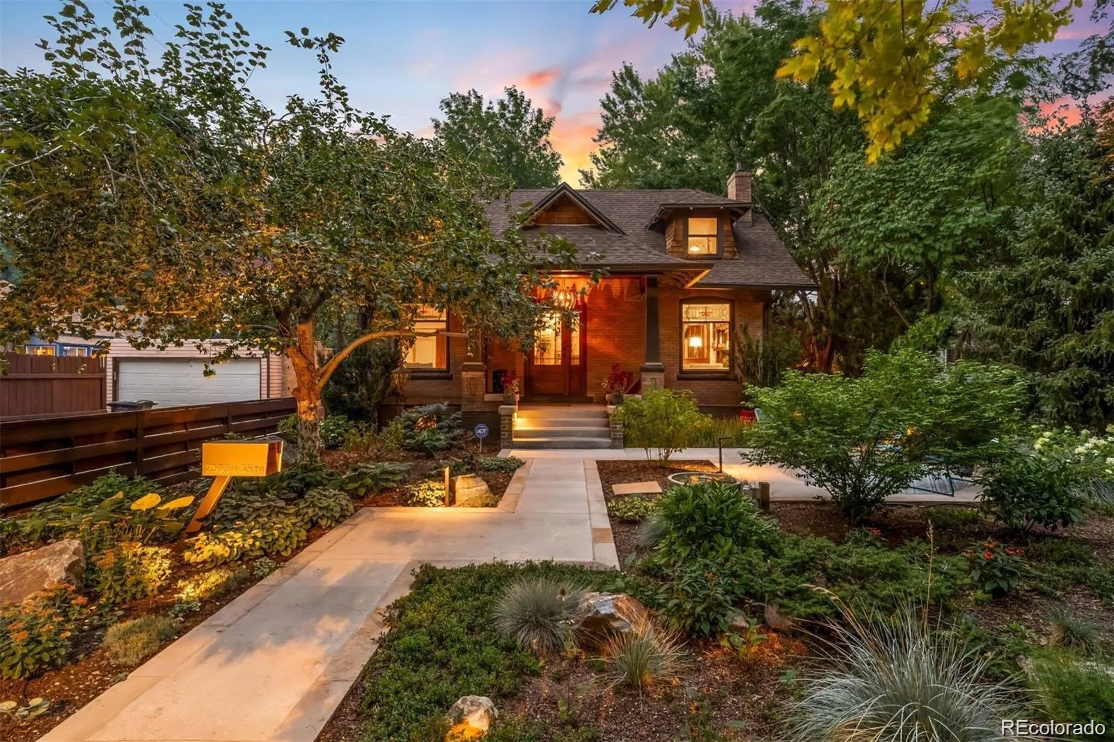 04072026012037 1600 19