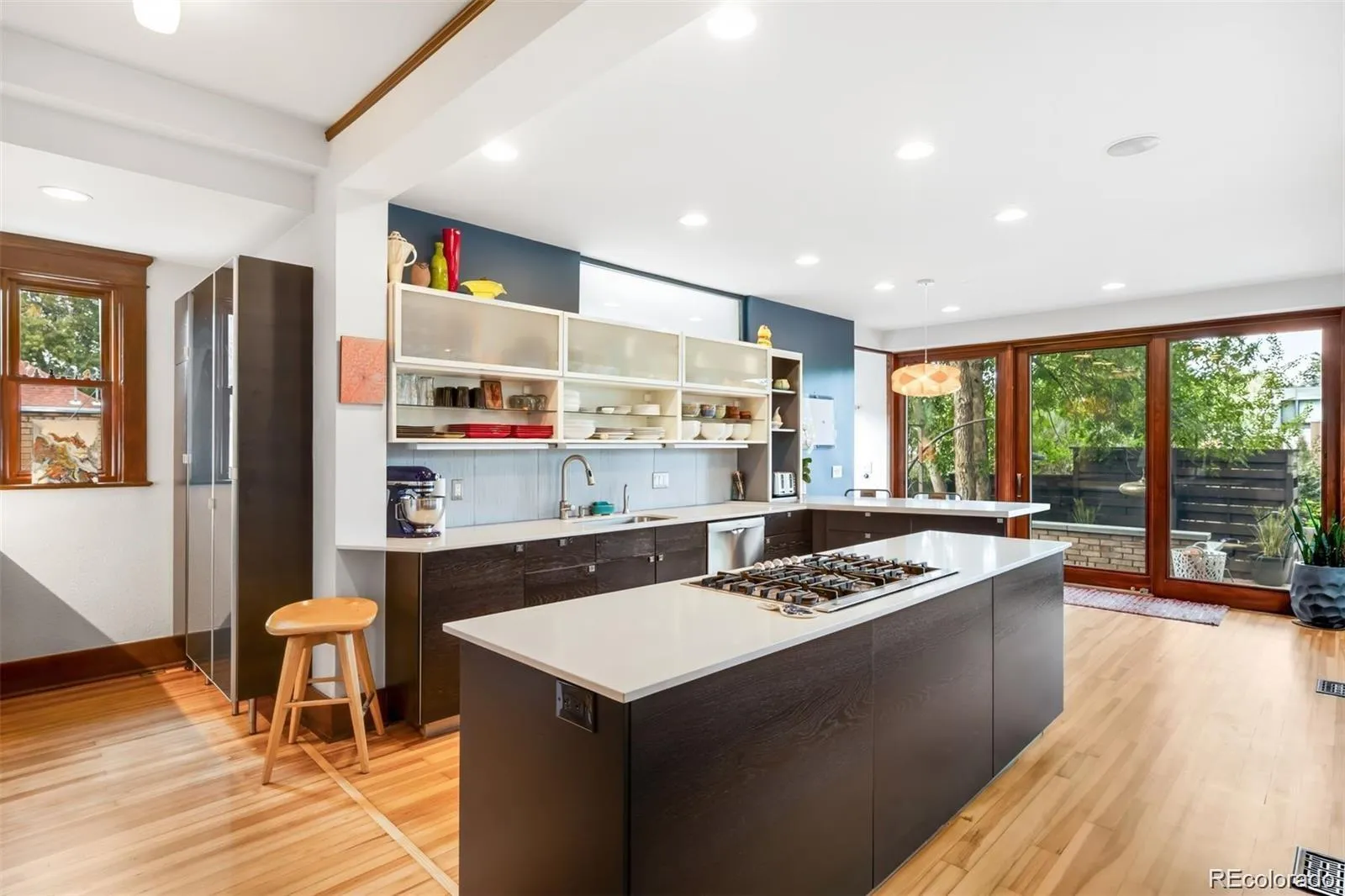 04072026012037 1600 3