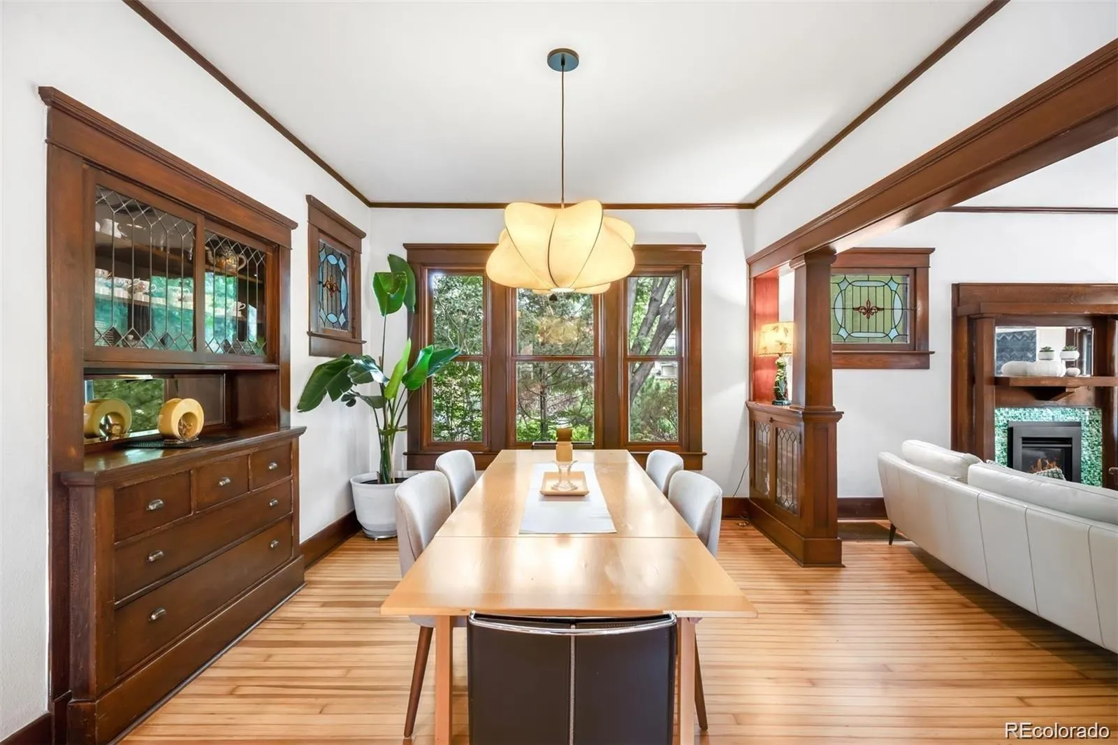 04072026012037 1600 36