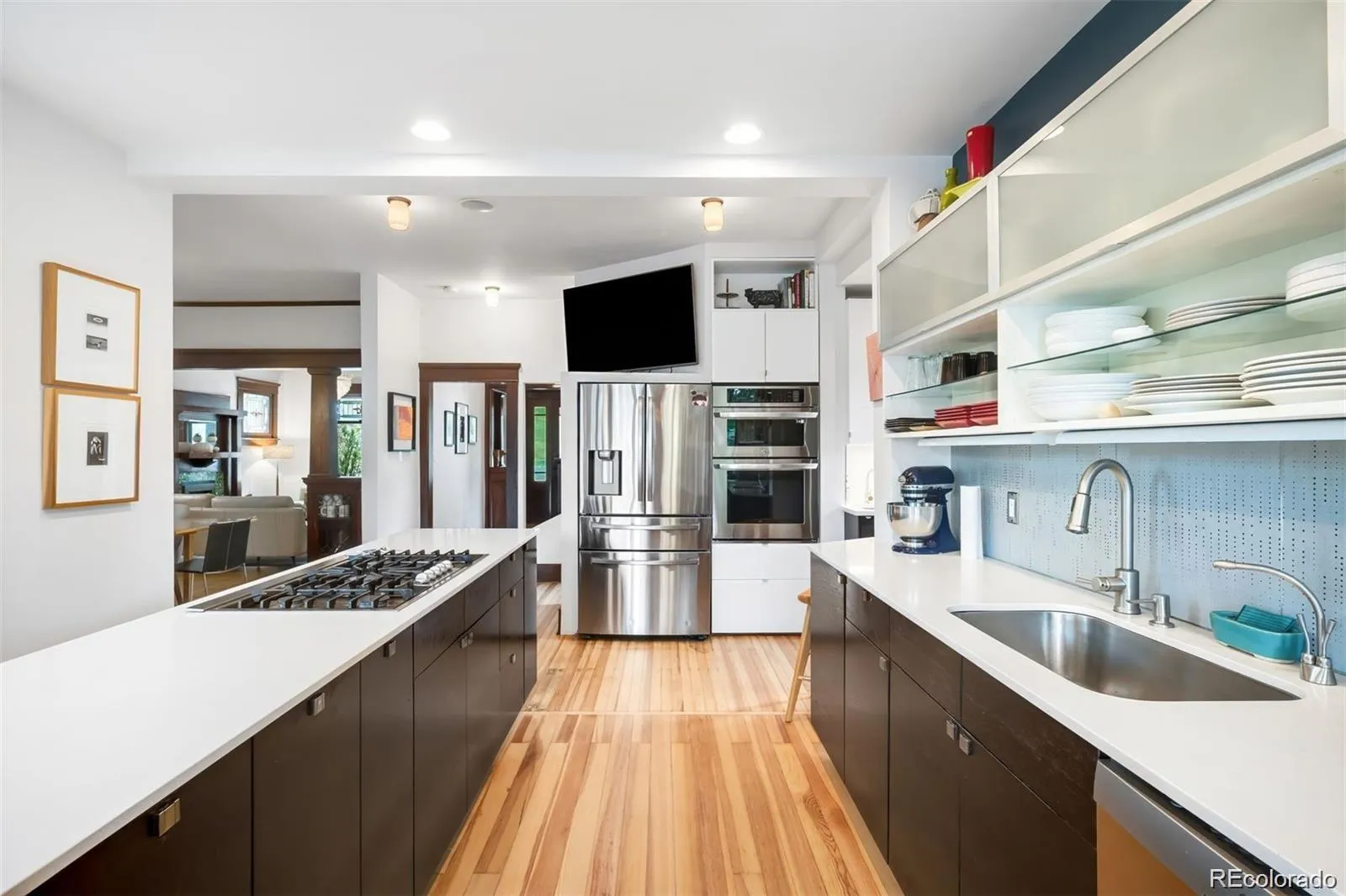 04072026012037 1600 37