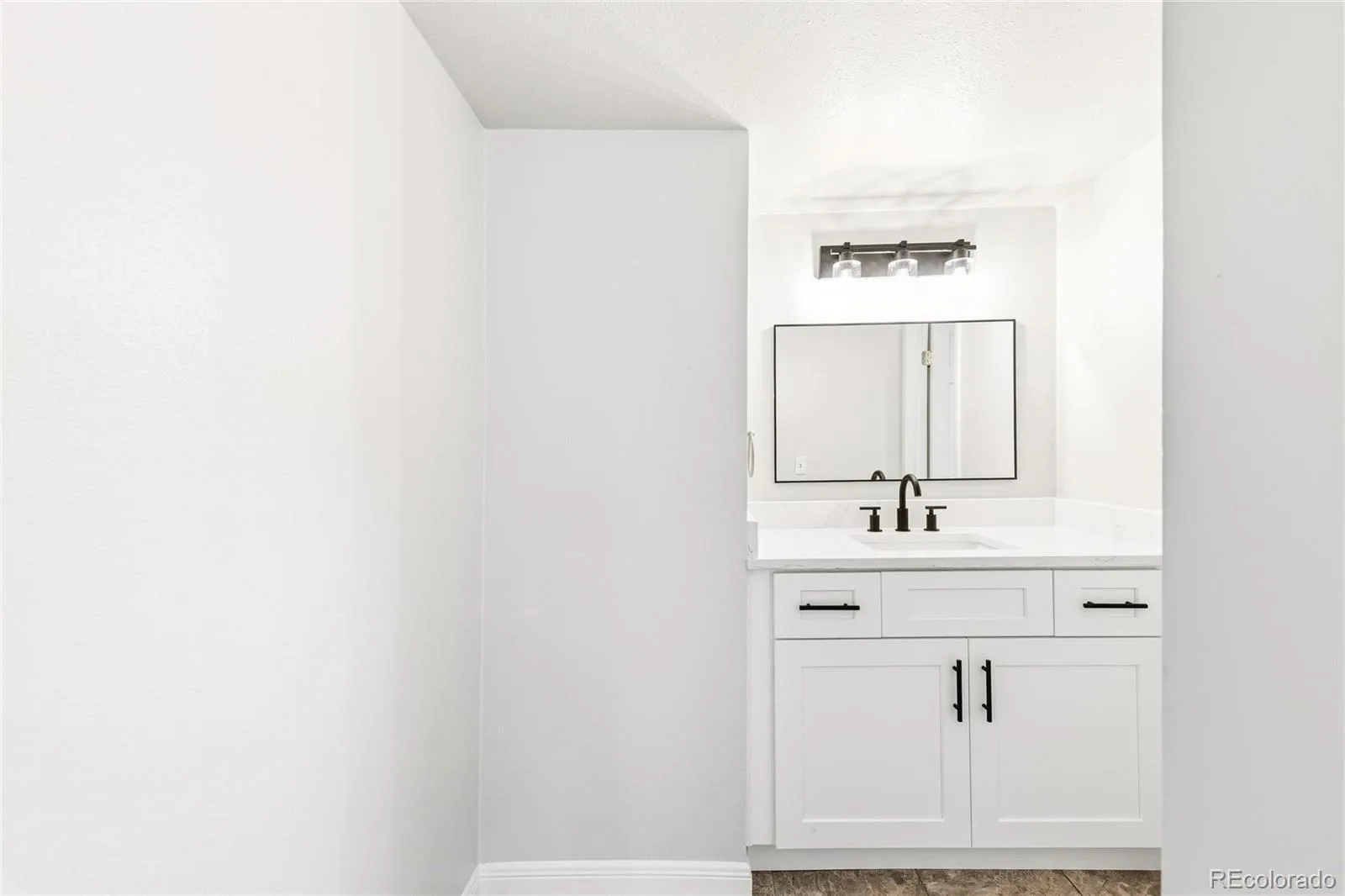 3141 S Tamarac Drive #108F Denver CO 80231 MLS #REC5686021 06292026154638 1600 10