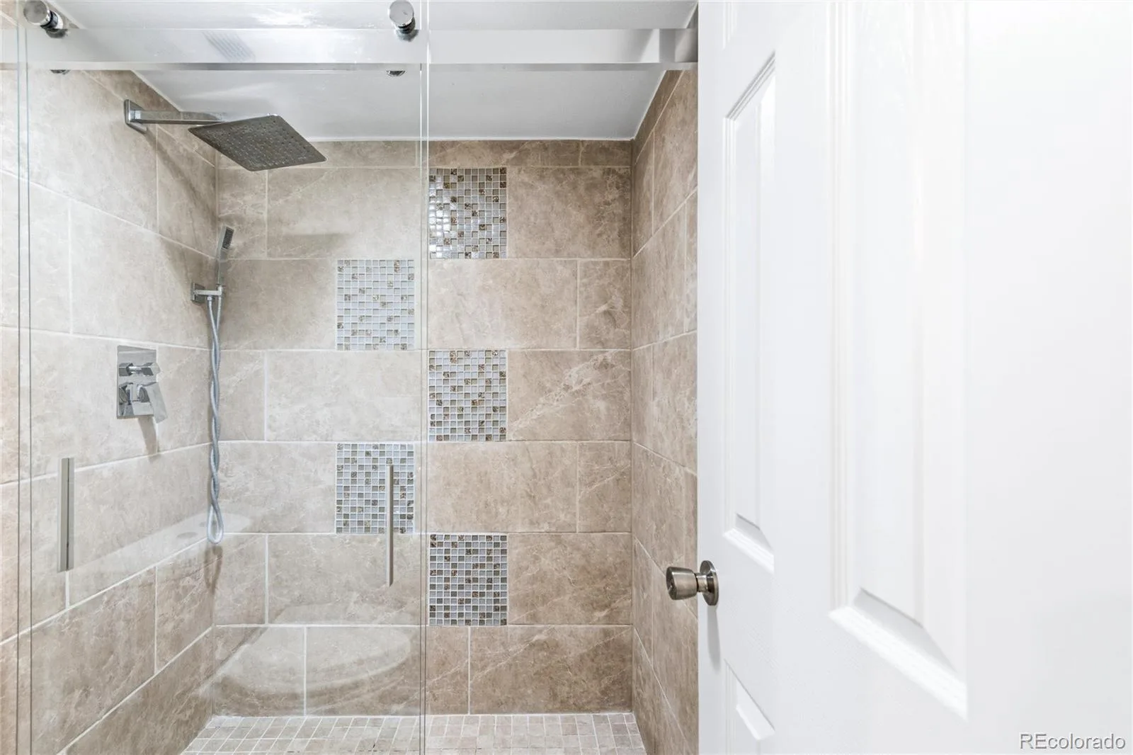 3141 S Tamarac Drive #108F Denver CO 80231 MLS #REC5686021 06292026154638 1600 13
