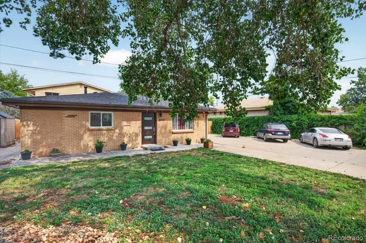 9030 Elm Court Denver CO 80260 | MLS #REC5690882 07152026214446 1200 16