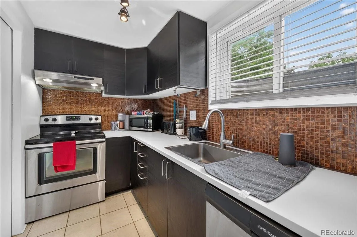 9030 Elm Court Denver CO 80260 | MLS #REC5690882 07152026214446 1200 40
