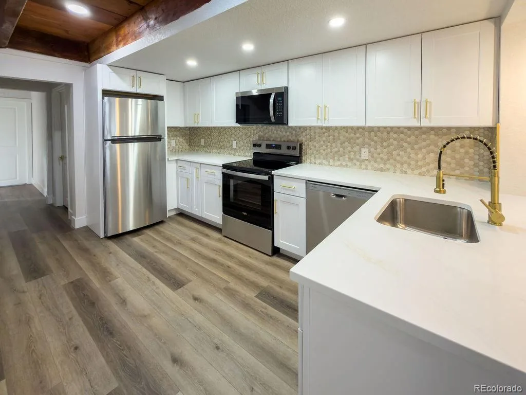 4279 S Pennsylvania Street Englewood CO 80113 | MLS #REC5692254 10022026151143 1024 5