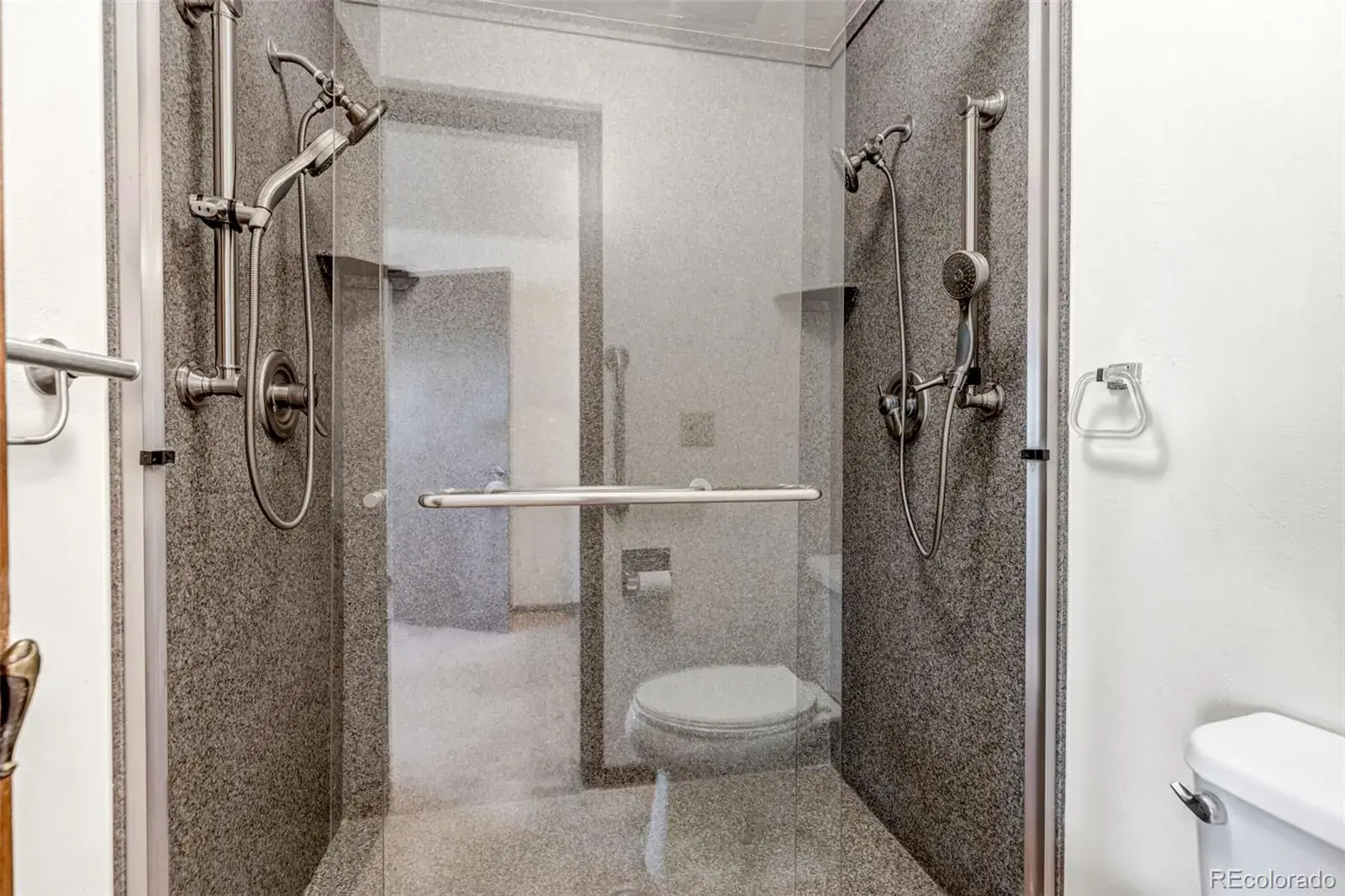 03032026045337 1600 37