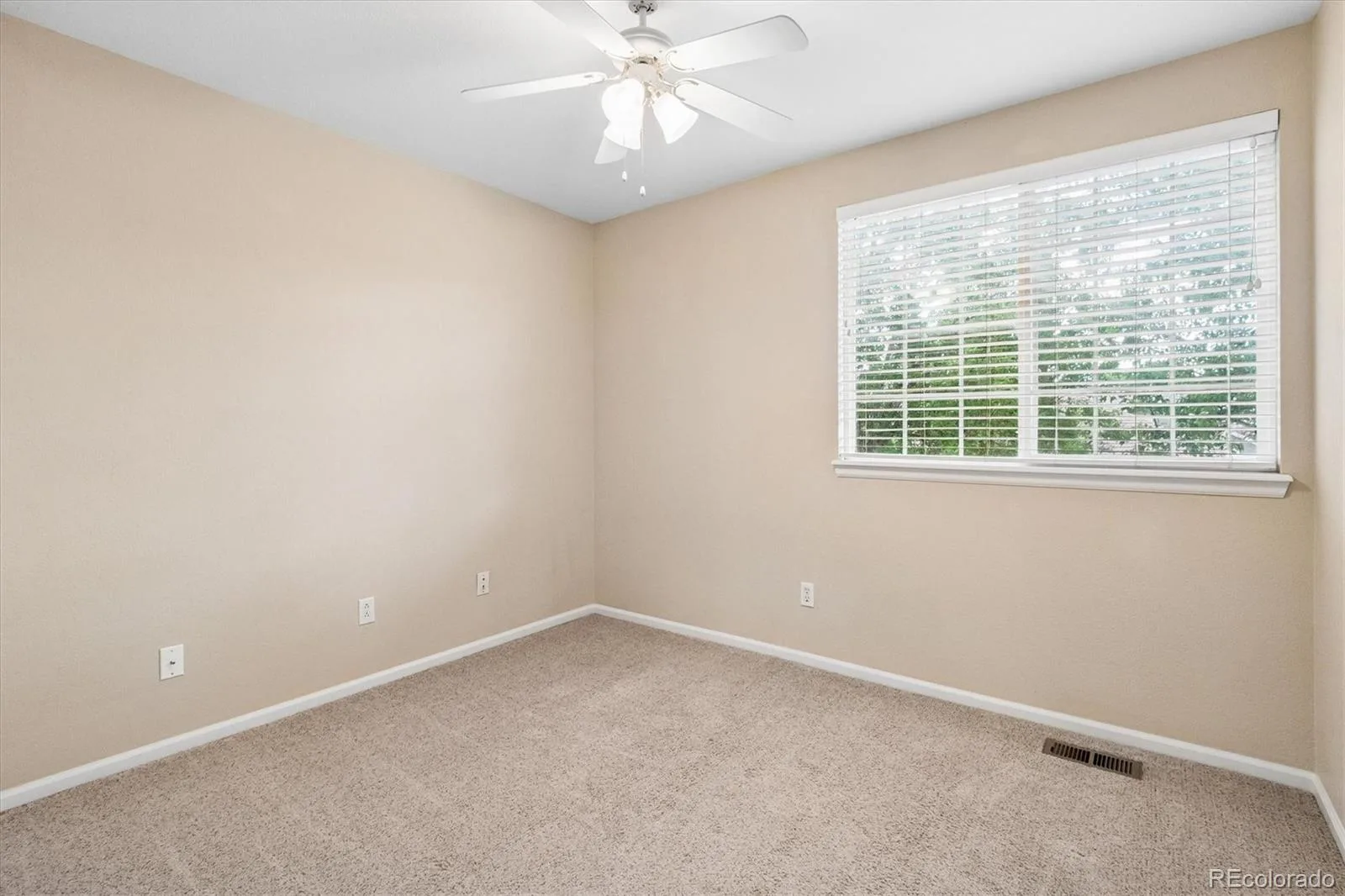 1407 Laurenwood Way Littleton CO 80129 | MLS #REC5694079 08182026231751 1600 11