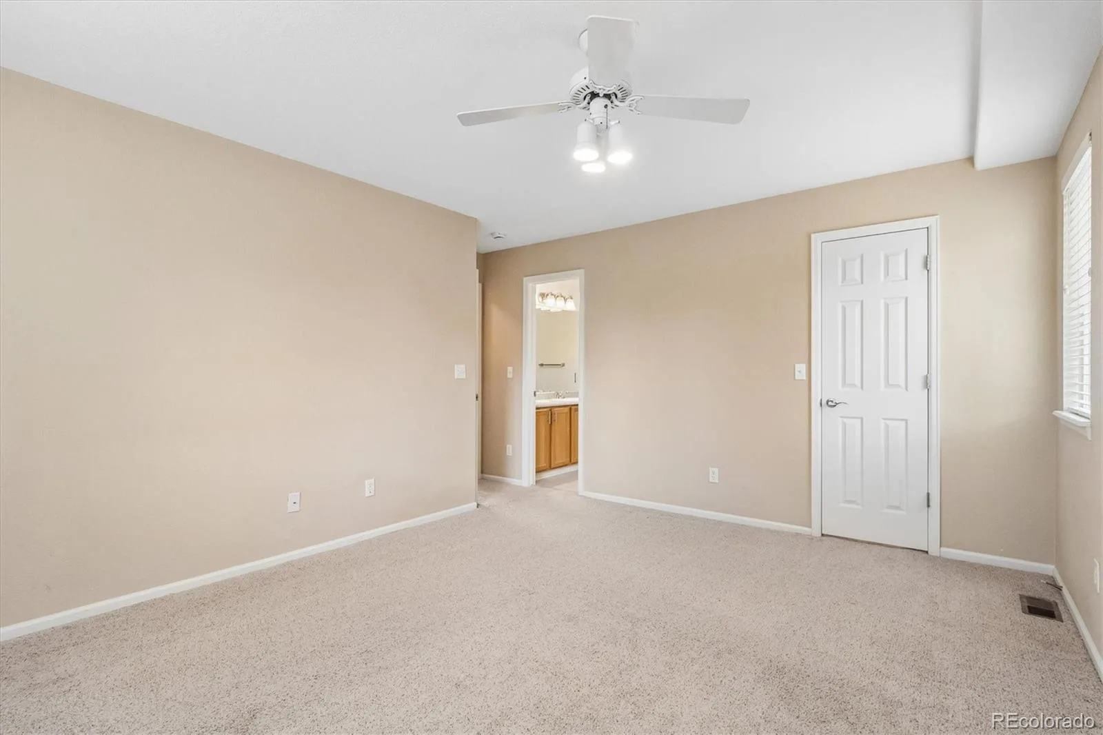1407 Laurenwood Way Littleton CO 80129 | MLS #REC5694079 08182026231751 1600 17