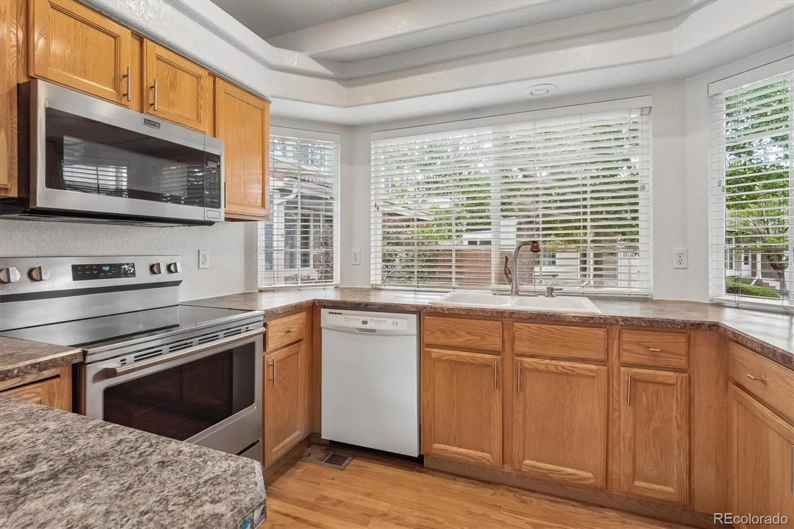 1407 Laurenwood Way Littleton CO 80129 | MLS #REC5694079 08182026231751 1600 8