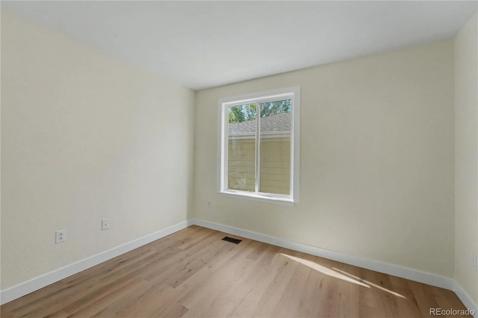 13674 Plaster Circle Broomfield CO 80023 | MLS #REC5695774 07182026161434 1600 16