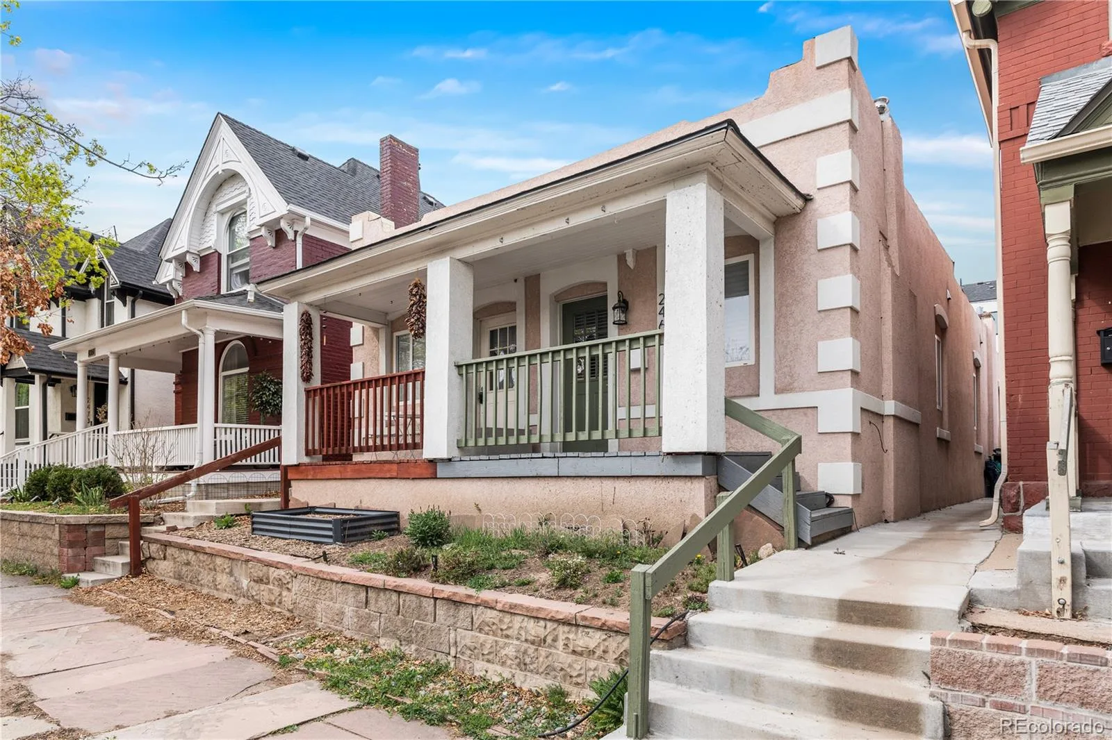 2465 W Caithness Place Denver CO 80211 MLS #REC5697559 05312026183332 1600 0