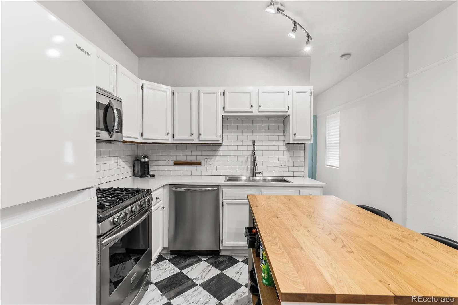 2465 W Caithness Place Denver CO 80211 MLS #REC5697559 05312026183332 1600 6