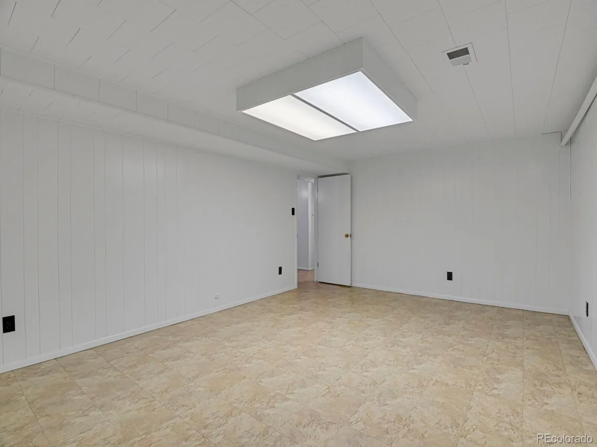 3242 Garland Street Wheat Ridge CO 80033 MLS #REC5702114 05062026214119 1200 31