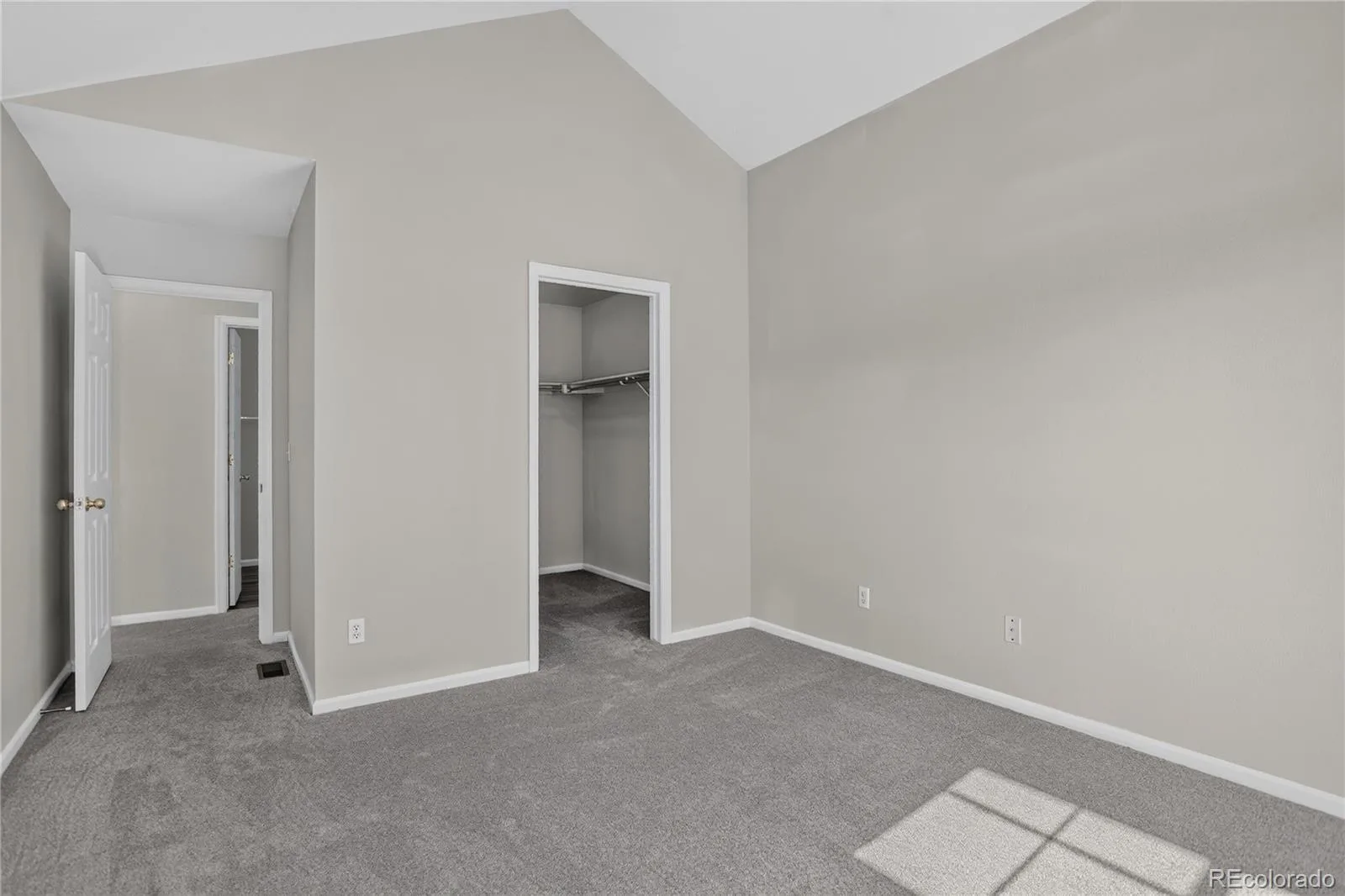 4013 S Carson Street #B Aurora CO 80014 | MLS #REC5704026 07242026163047 1600 26