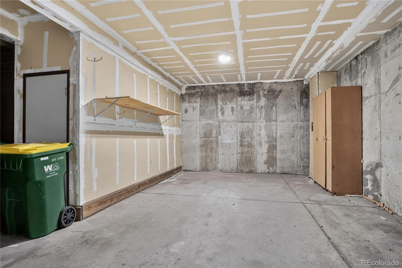 4013 S Carson Street #B Aurora CO 80014 | MLS #REC5704026 07242026163047 1600 33