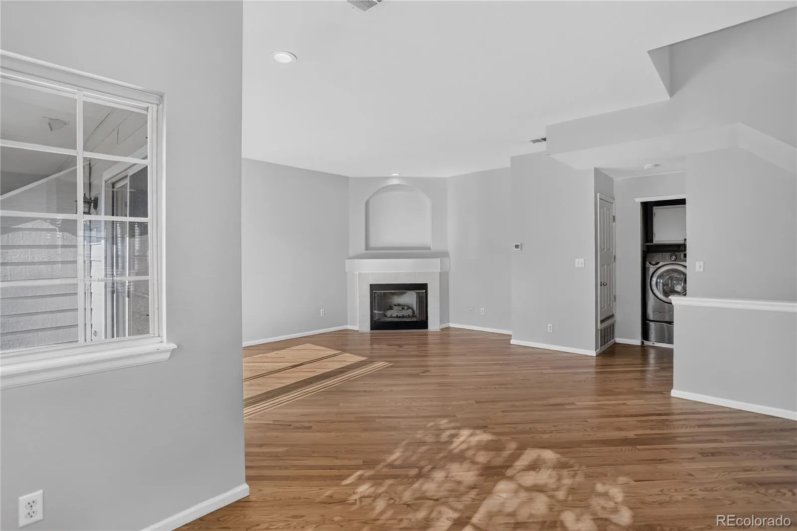 4013 S Carson Street #B Aurora CO 80014 | MLS #REC5704026 07242026163047 1600 5