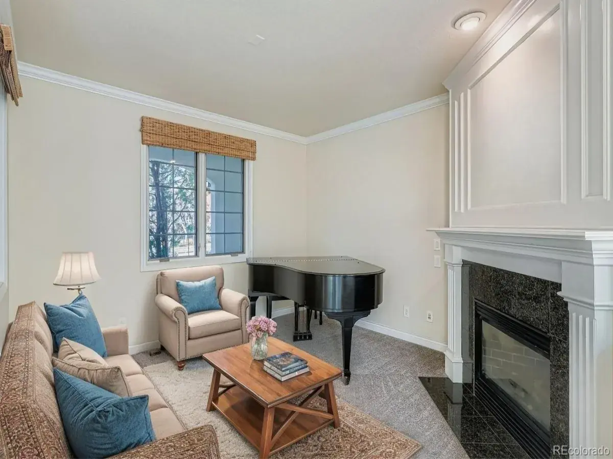 11172025224100 1200 24