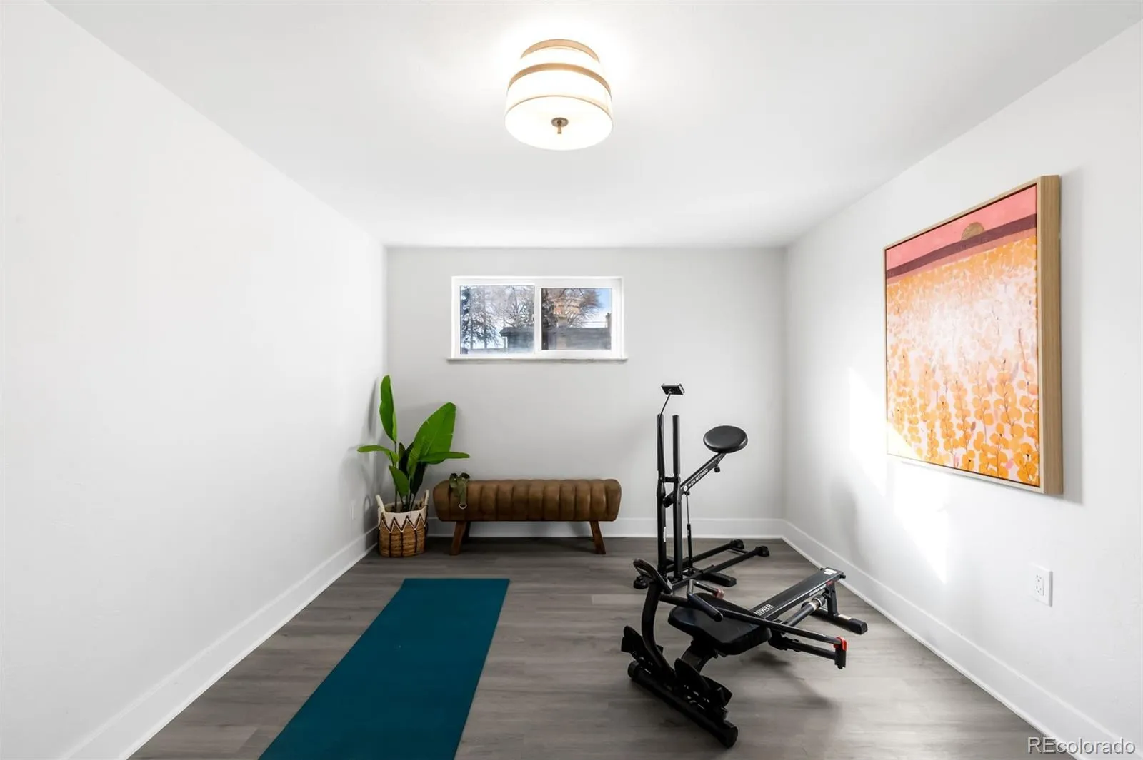 04092026144146 1600 32