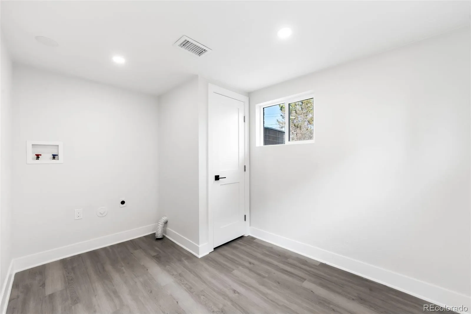 04092026144146 1600 34