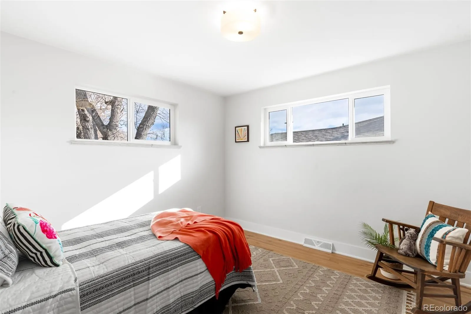 04092026144146 1600 4