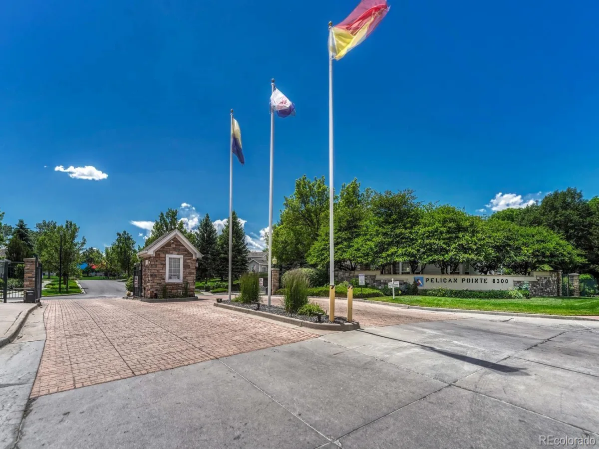 8300 Fairmount Drive #E101 #E Denver CO 80247 MLS #REC5708013 06012026150744 1200 37
