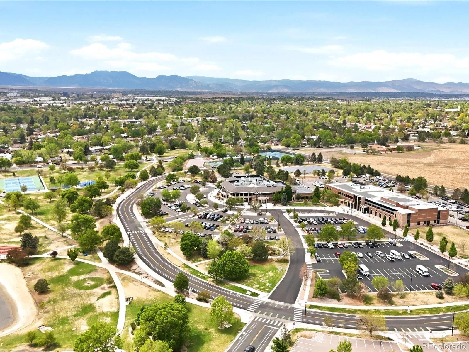 245 Coral Way Broomfield CO 80020 MLS #REC5708233 05062026000259 1600 47
