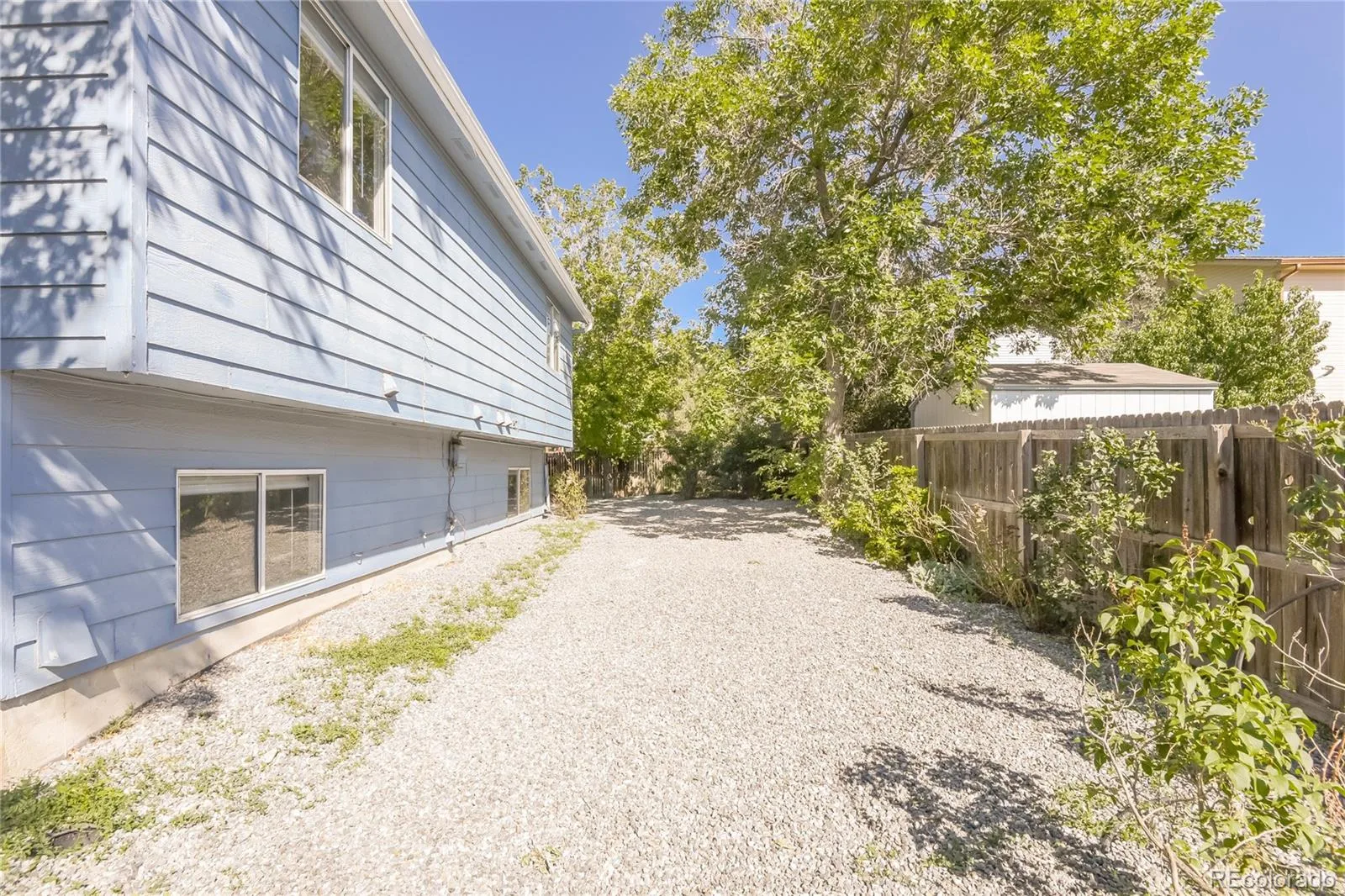 4050 S Espana Way Aurora CO 80013 | MLS #REC5708447 08312026033334 1600 12
